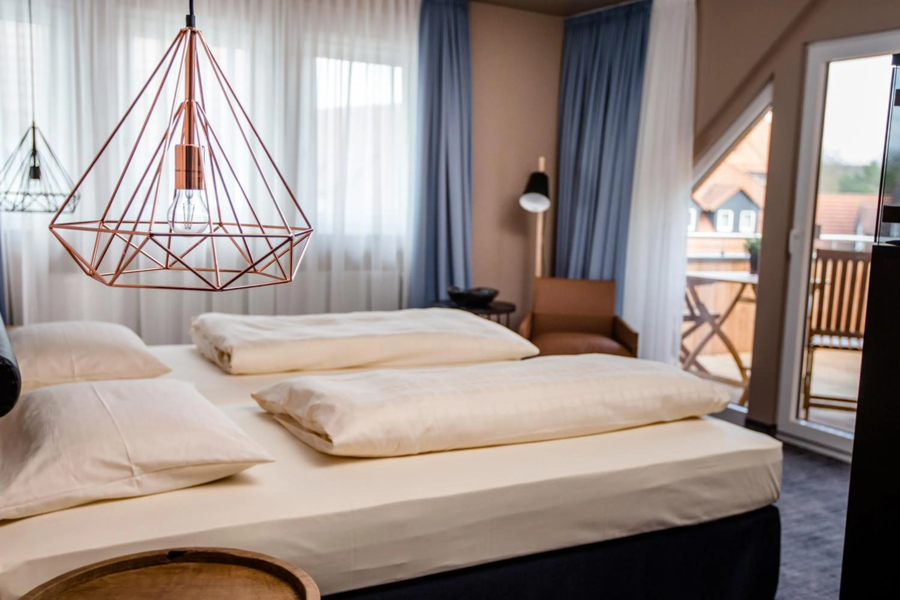 Bed in Seehotel Niedernberg - Das Dorf am See