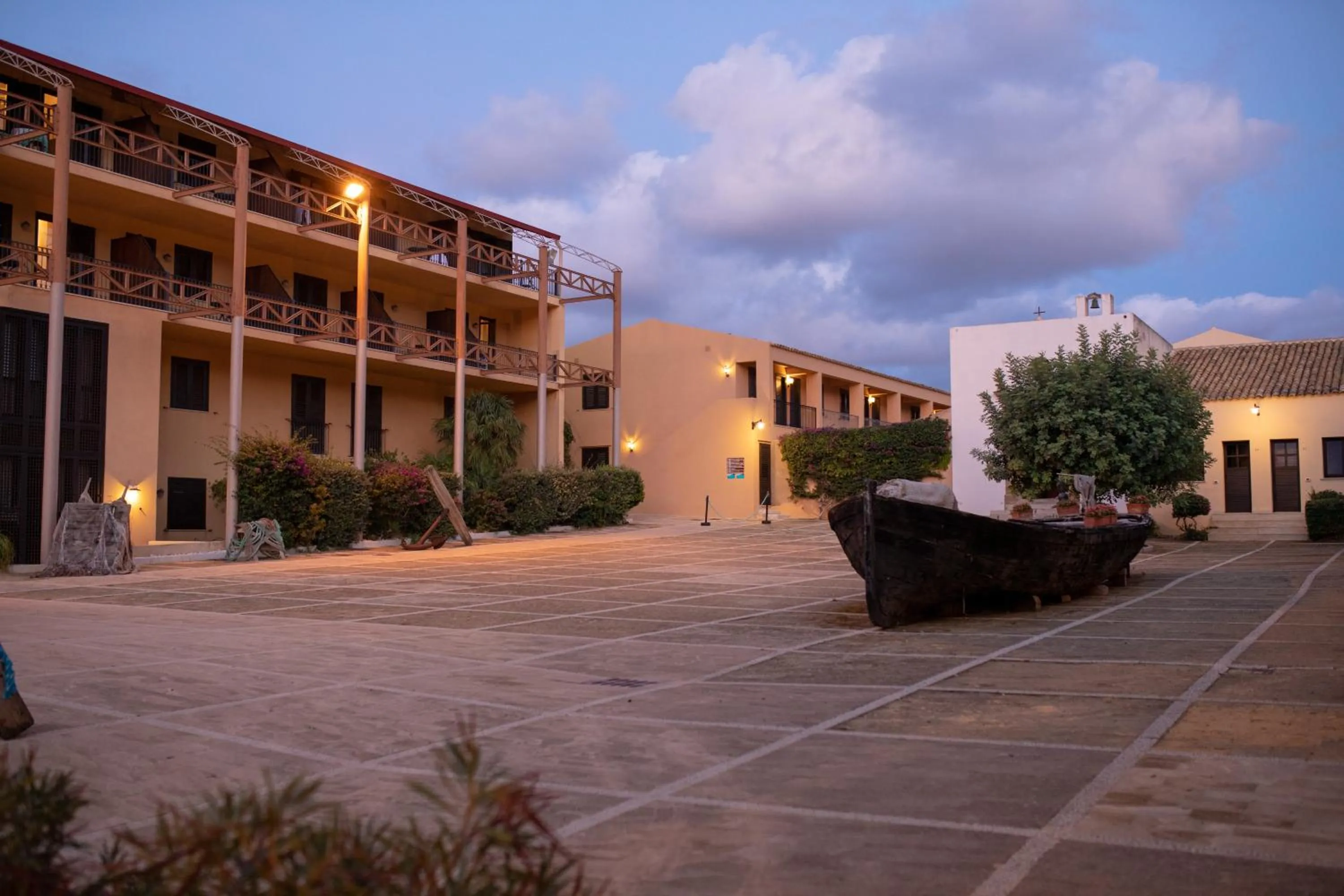 Property building in Phi Hotel La Tonnara di Bonagia
