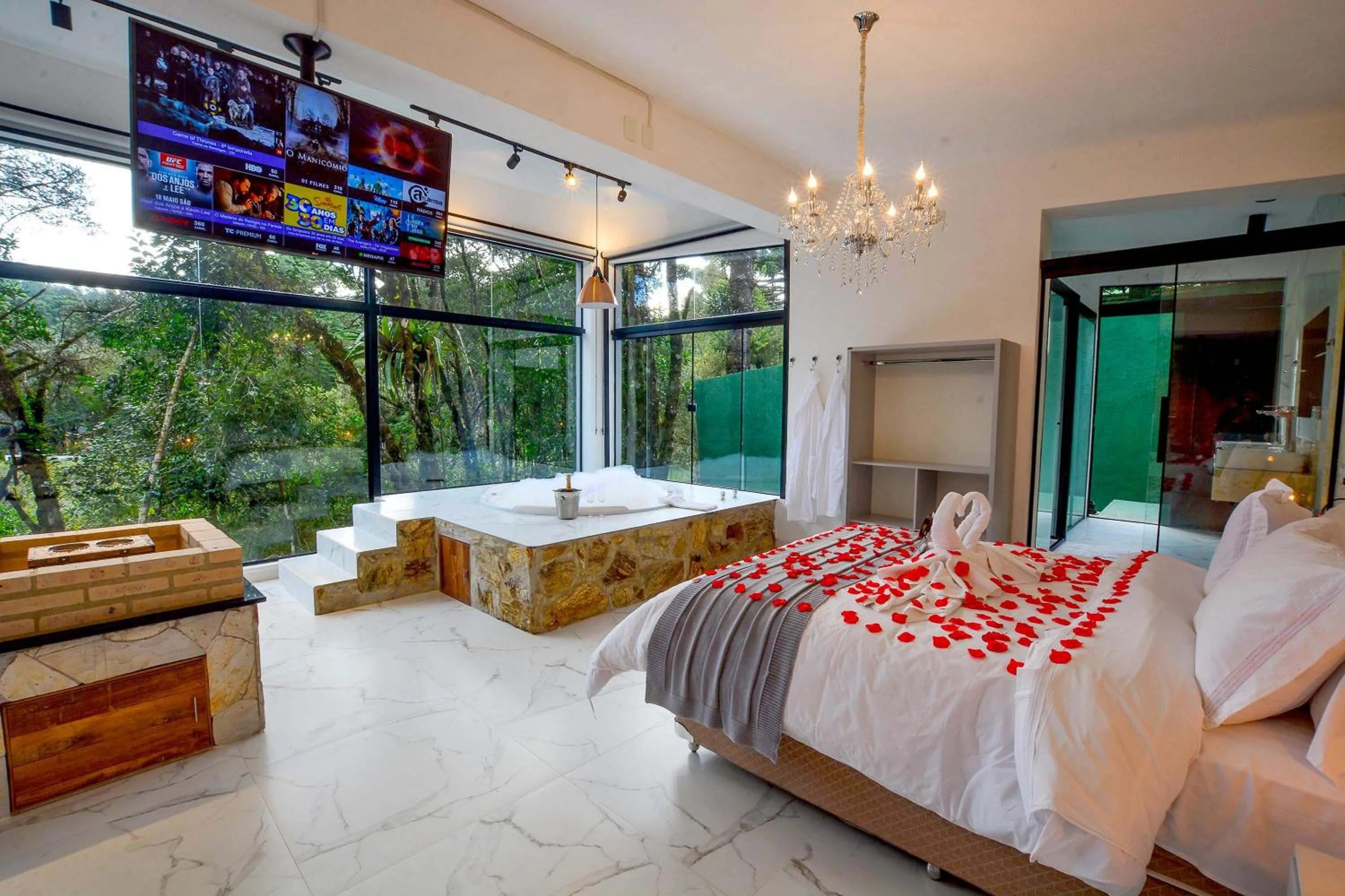 Photo of the whole room, Bed in Resort Magnifico