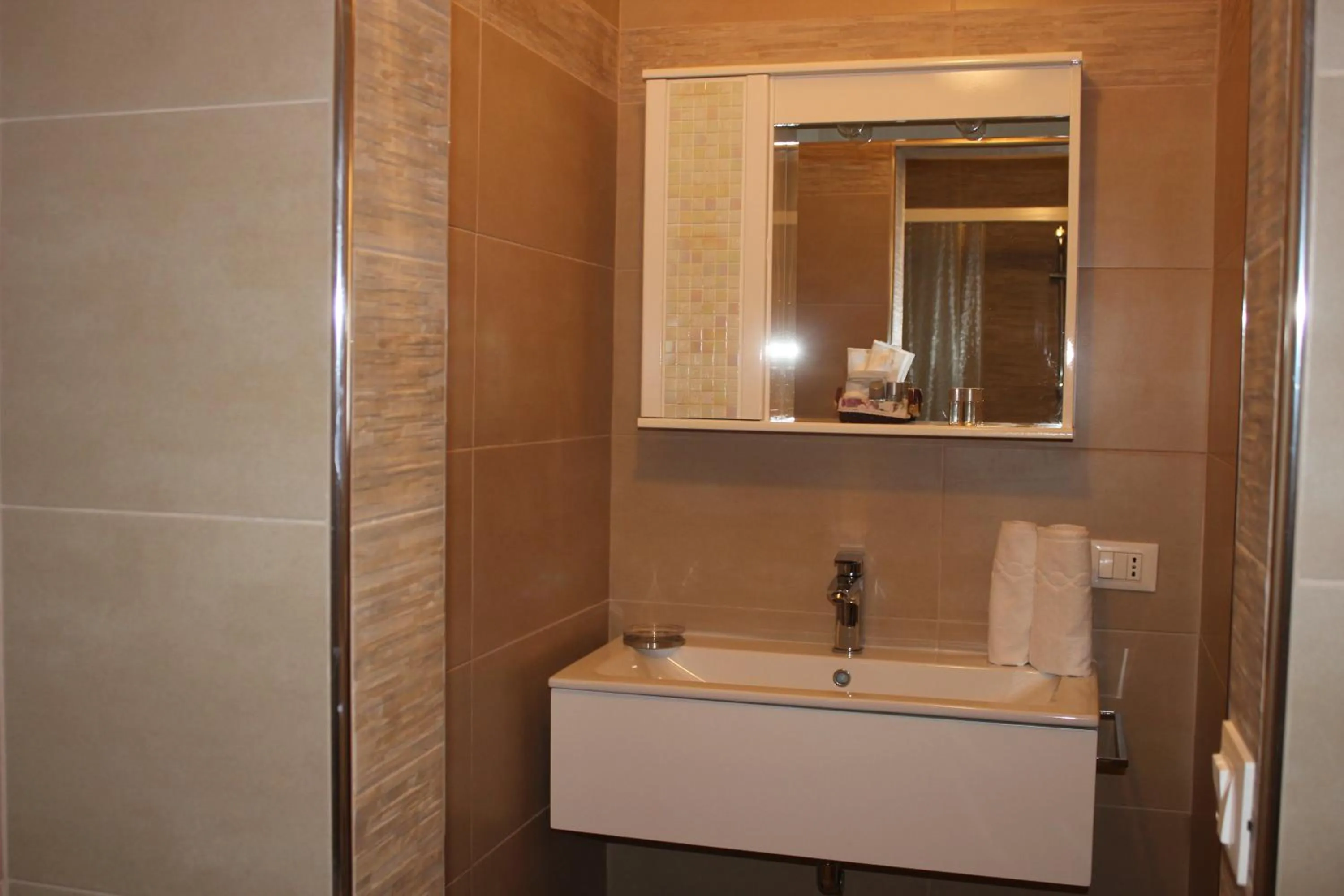 Bathroom in Albergo Filietto