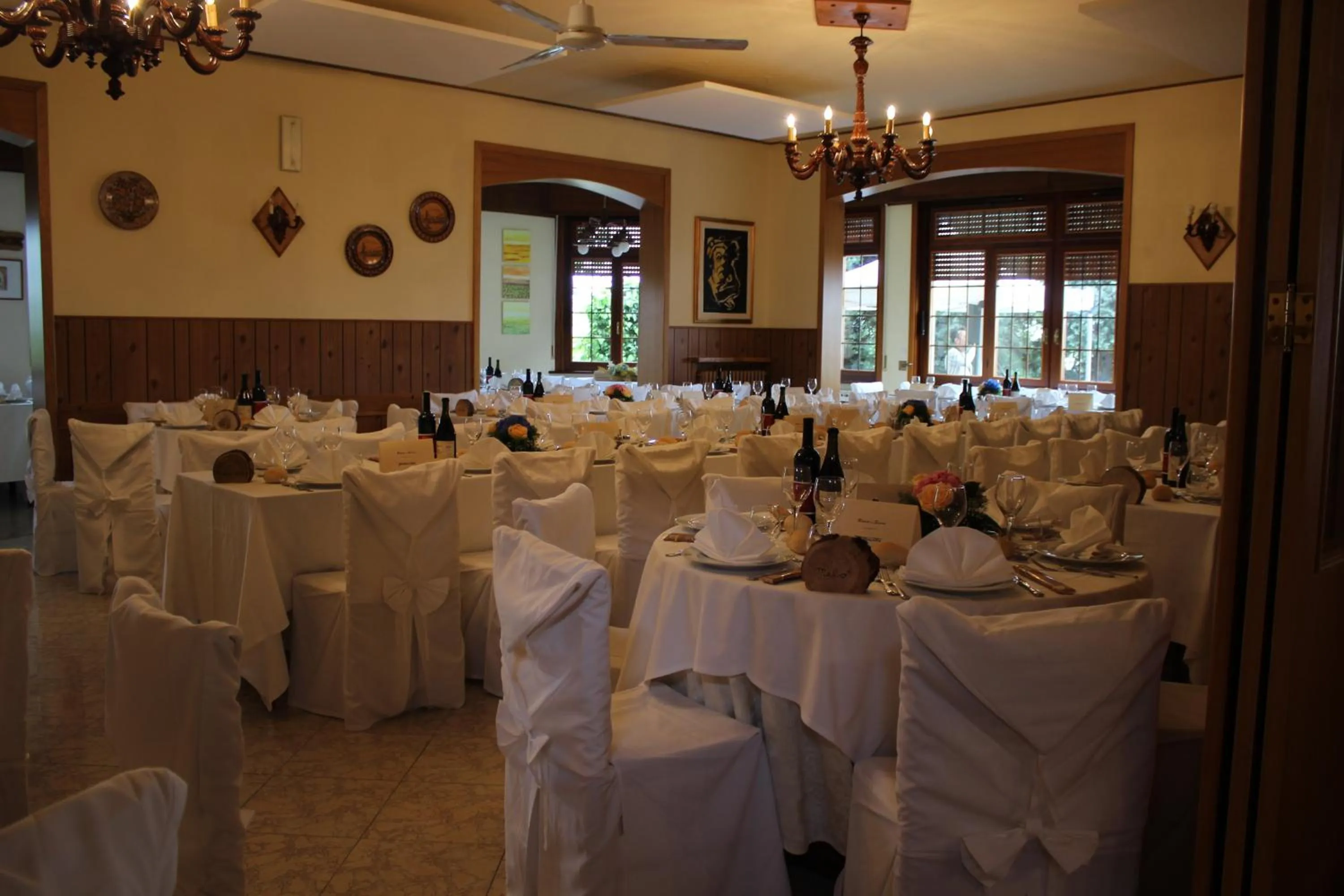 Restaurant/places to eat in Albergo Filietto