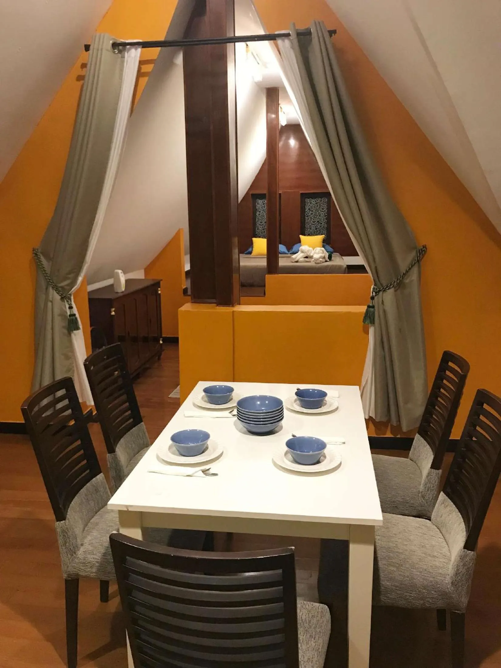 Dining area in Villa Chaya