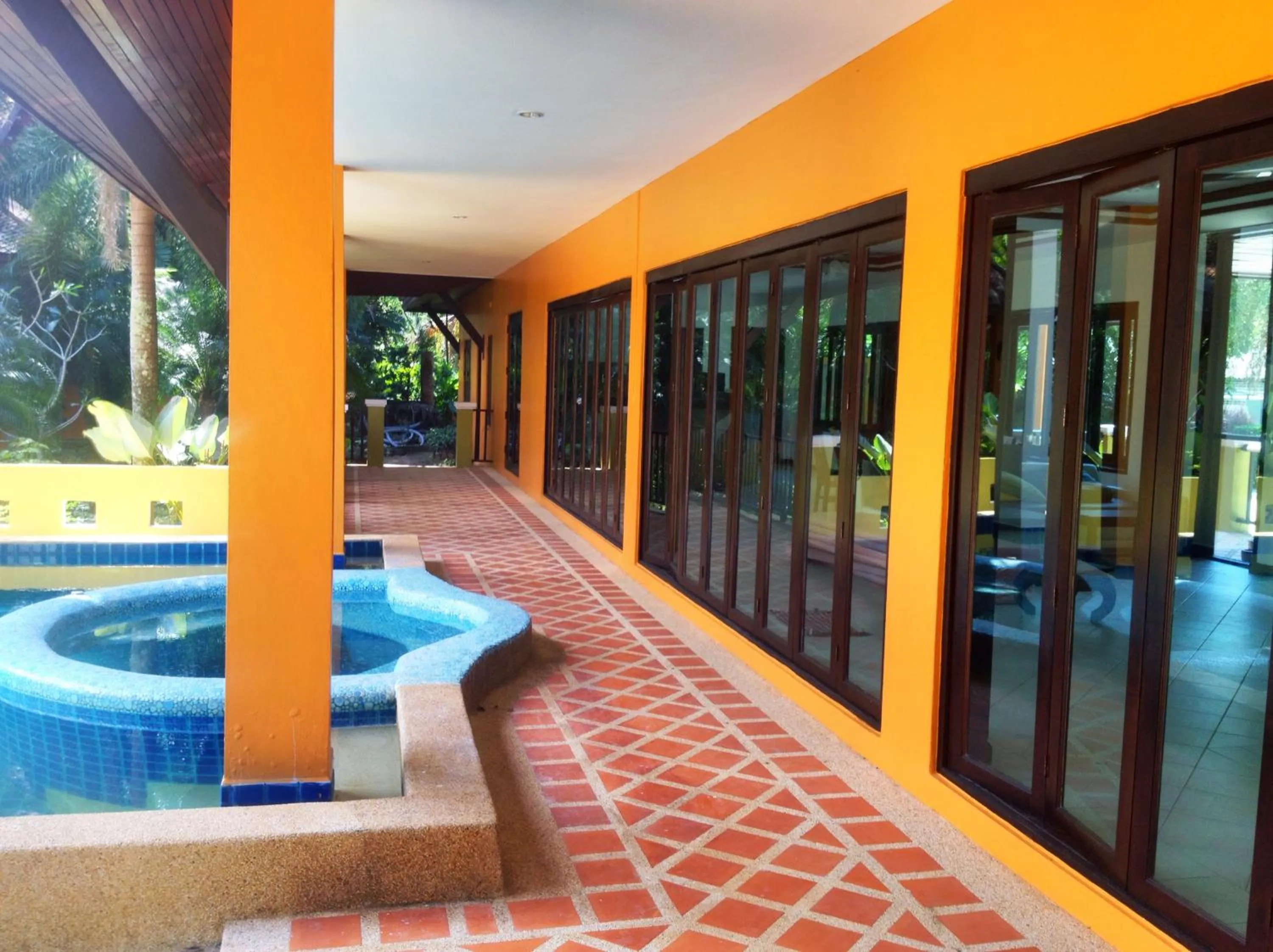 Facade/entrance in Villa Chaya