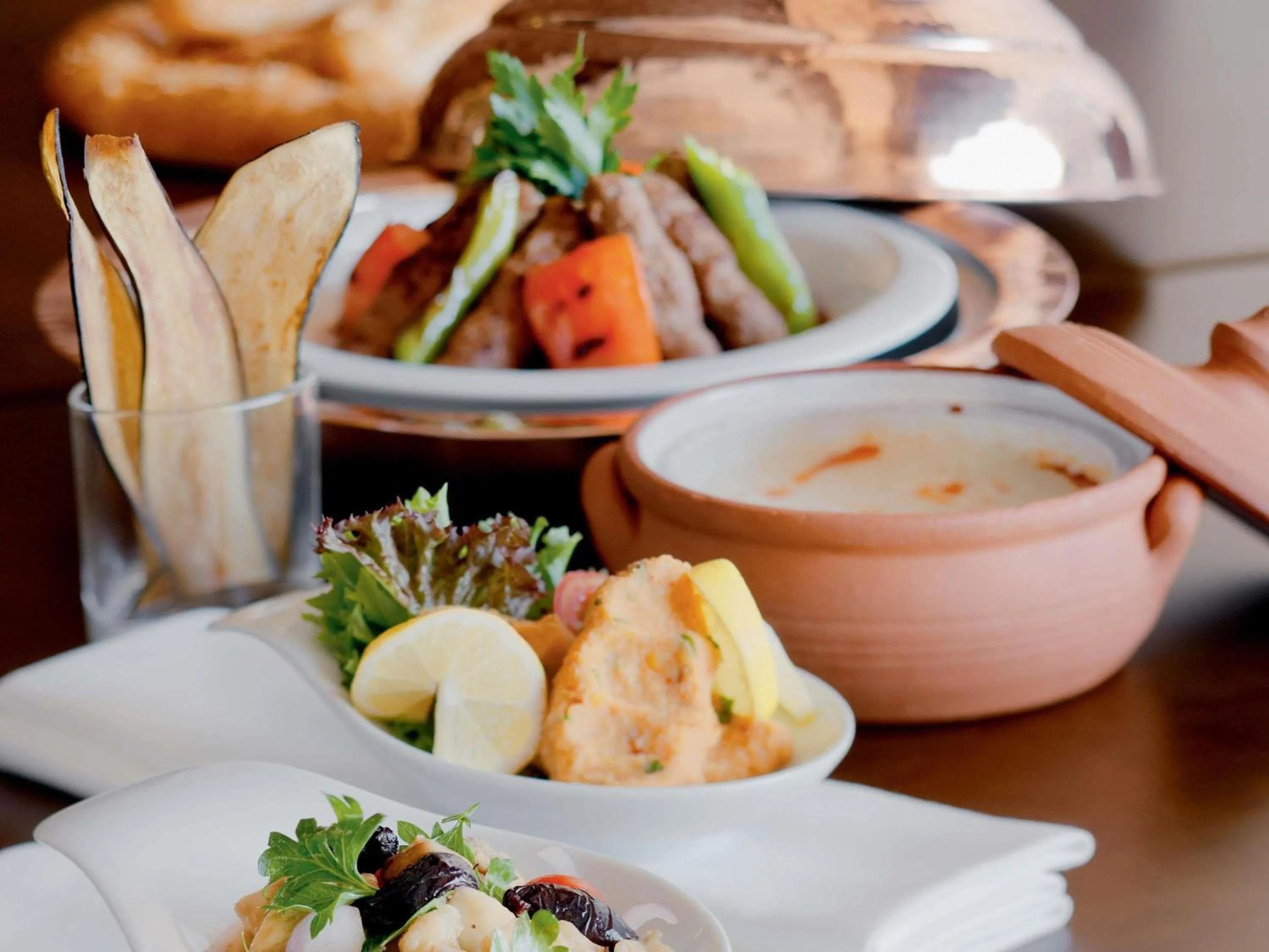 Restaurant/places to eat in Mövenpick Hotel Izmir