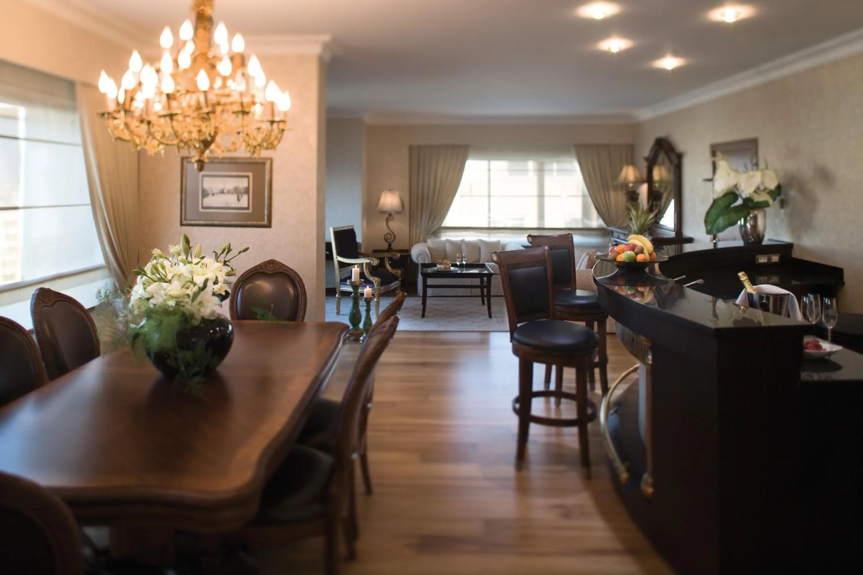 Living room in Mövenpick Hotel Izmir