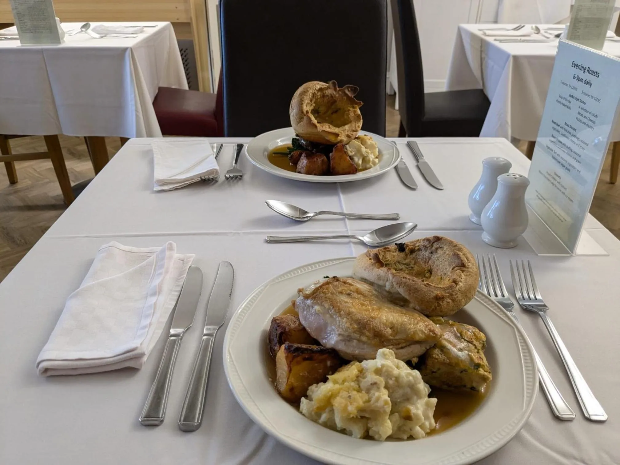 Restaurant/places to eat in The Lanes Hotel