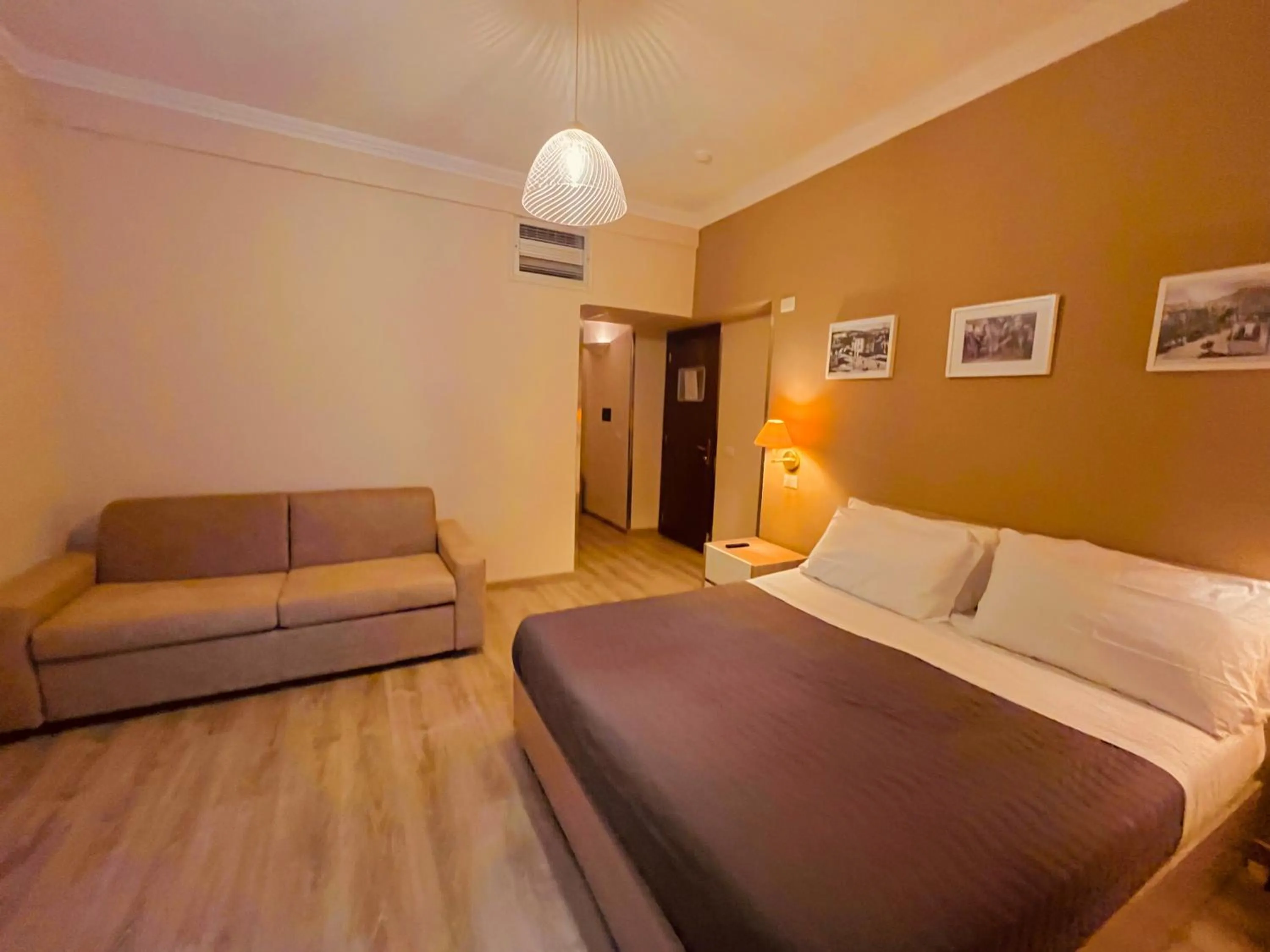 Photo of the whole room, Bed in Hotel Belsito Wellness & Spa