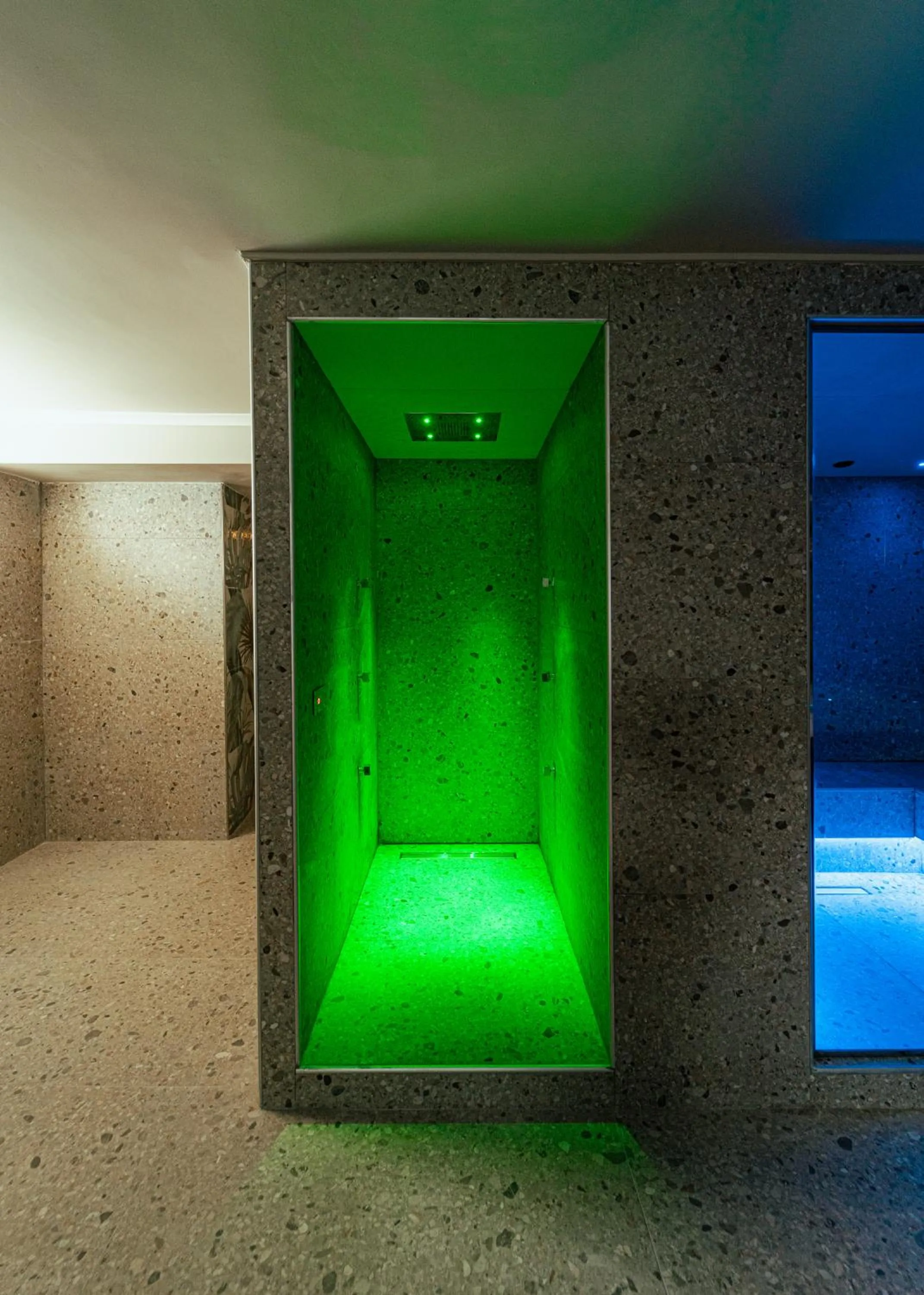 Shower in Hotel Belsito Wellness & Spa