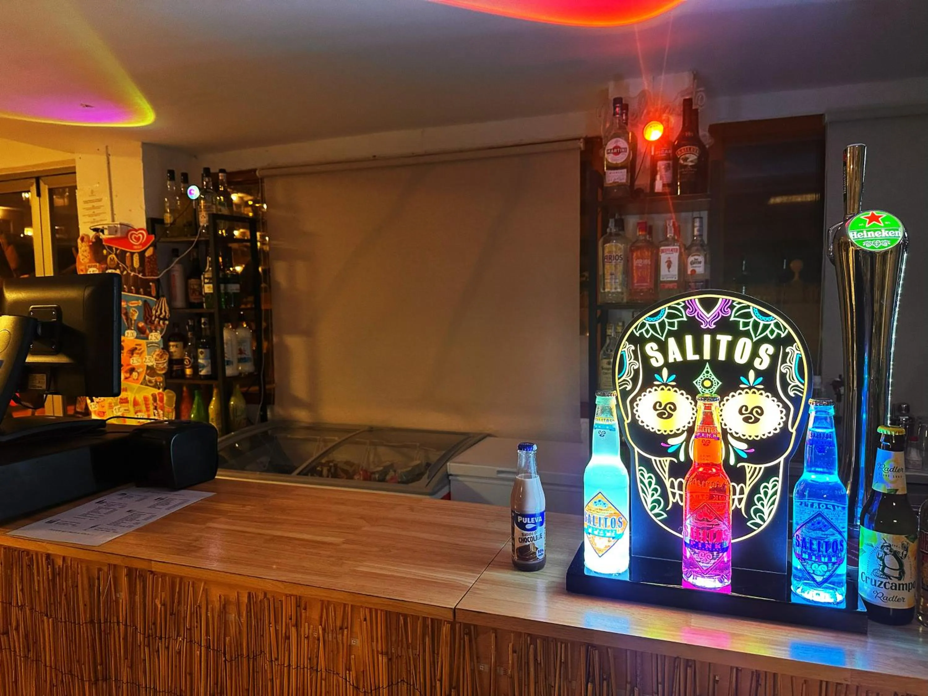 Lounge or bar in Hotel Selva Arenal