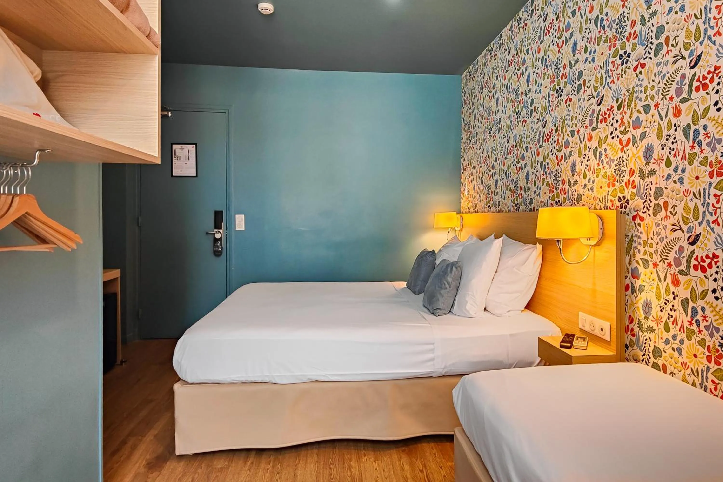 Photo of the whole room, Bed in Hôtel Du Centre, un hôtel AMMI