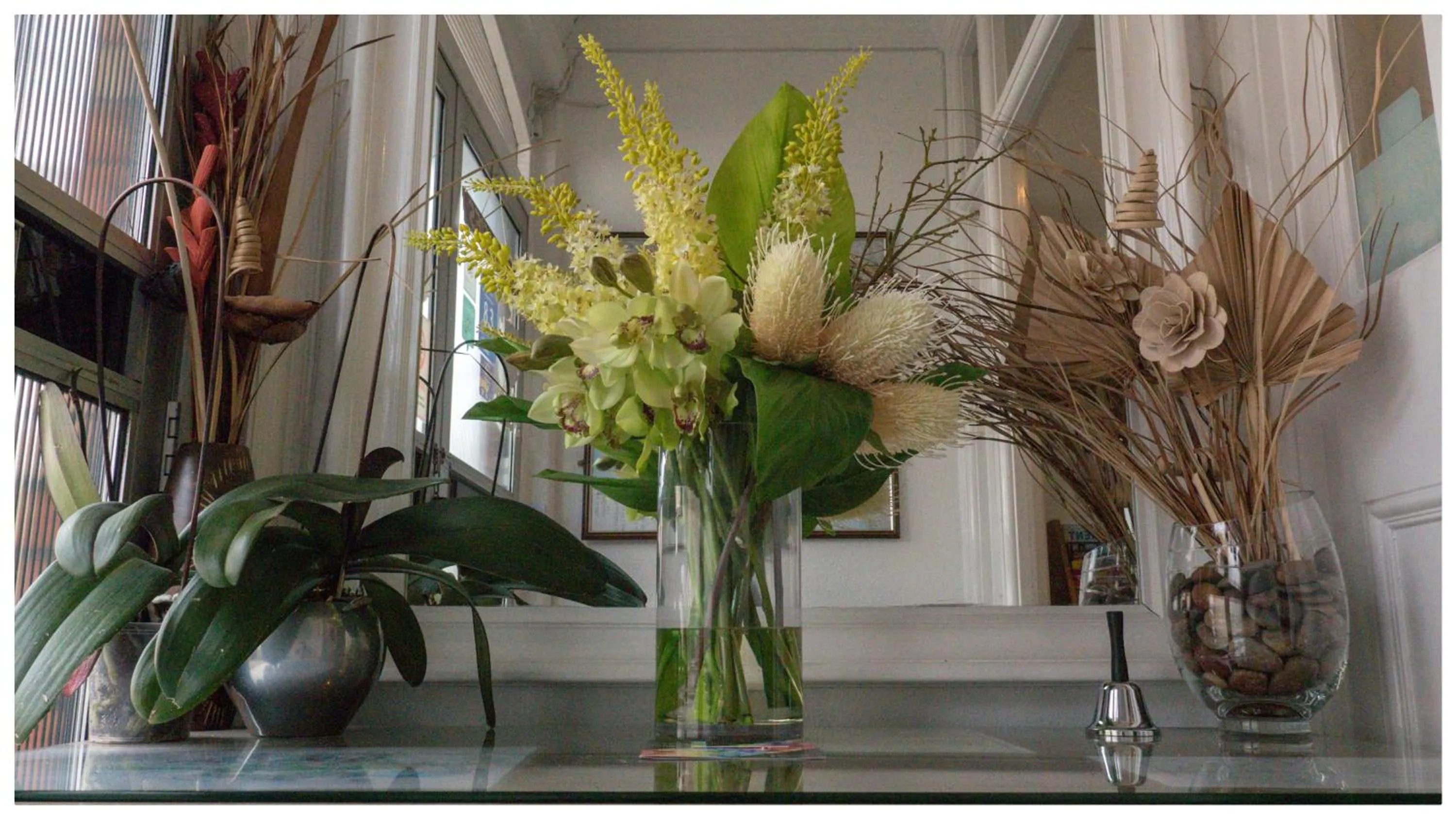 Lobby or reception in Chandos Premier Folkestone (Channel Tunnel) Hotel