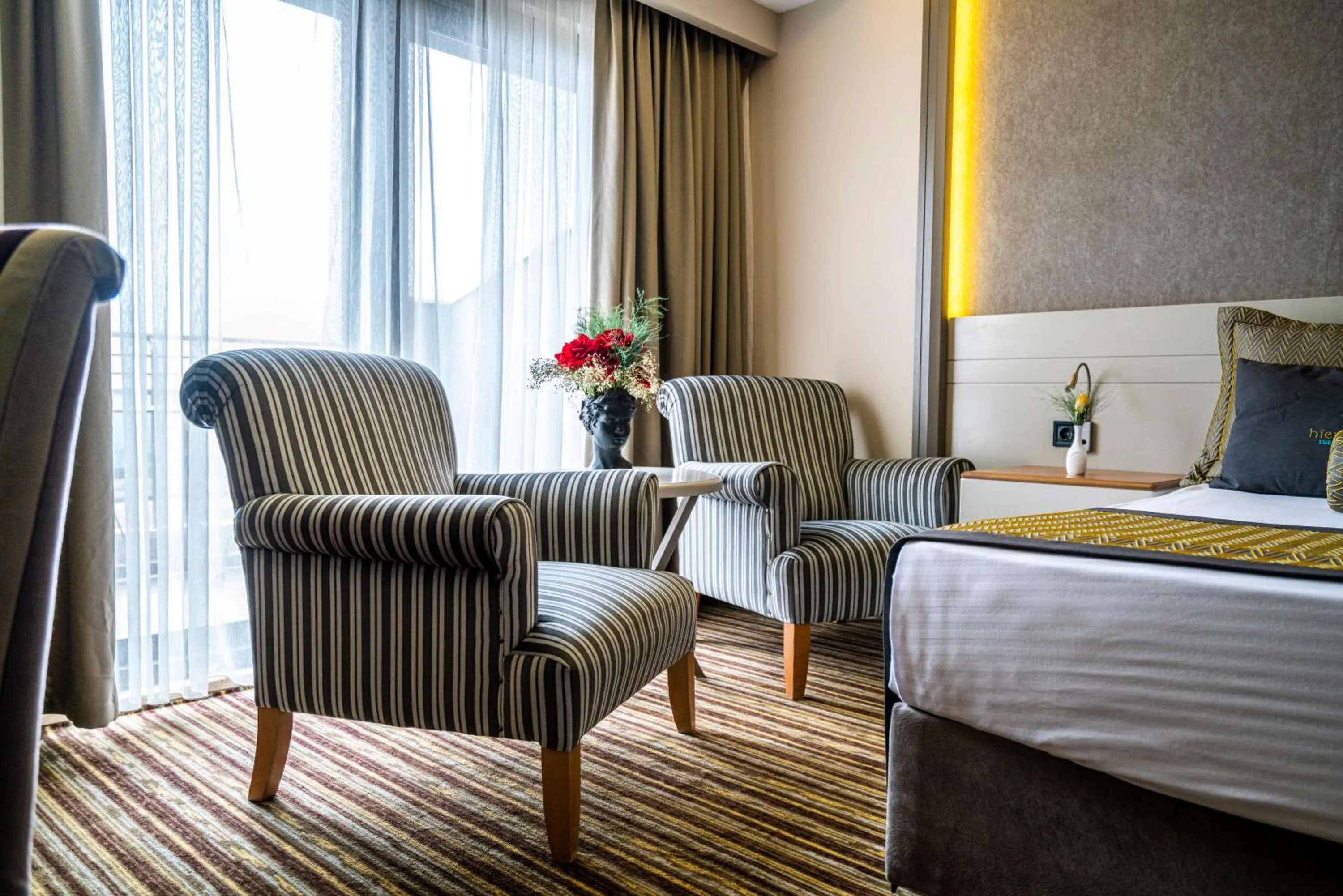 Photo of the whole room, Bed in Hierapark Thermal & SPA Hotel