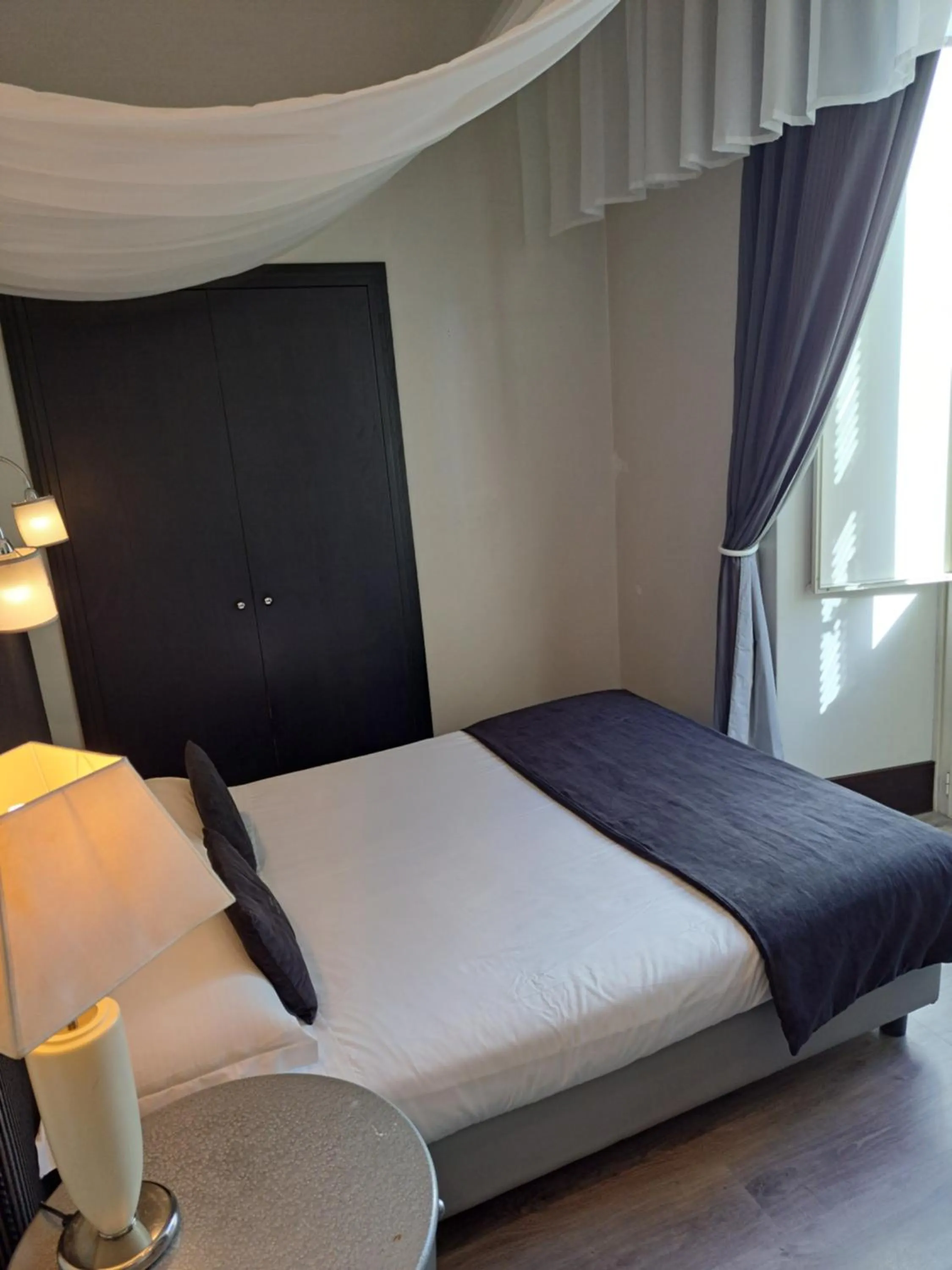 Bed in Hotel Giuggioli