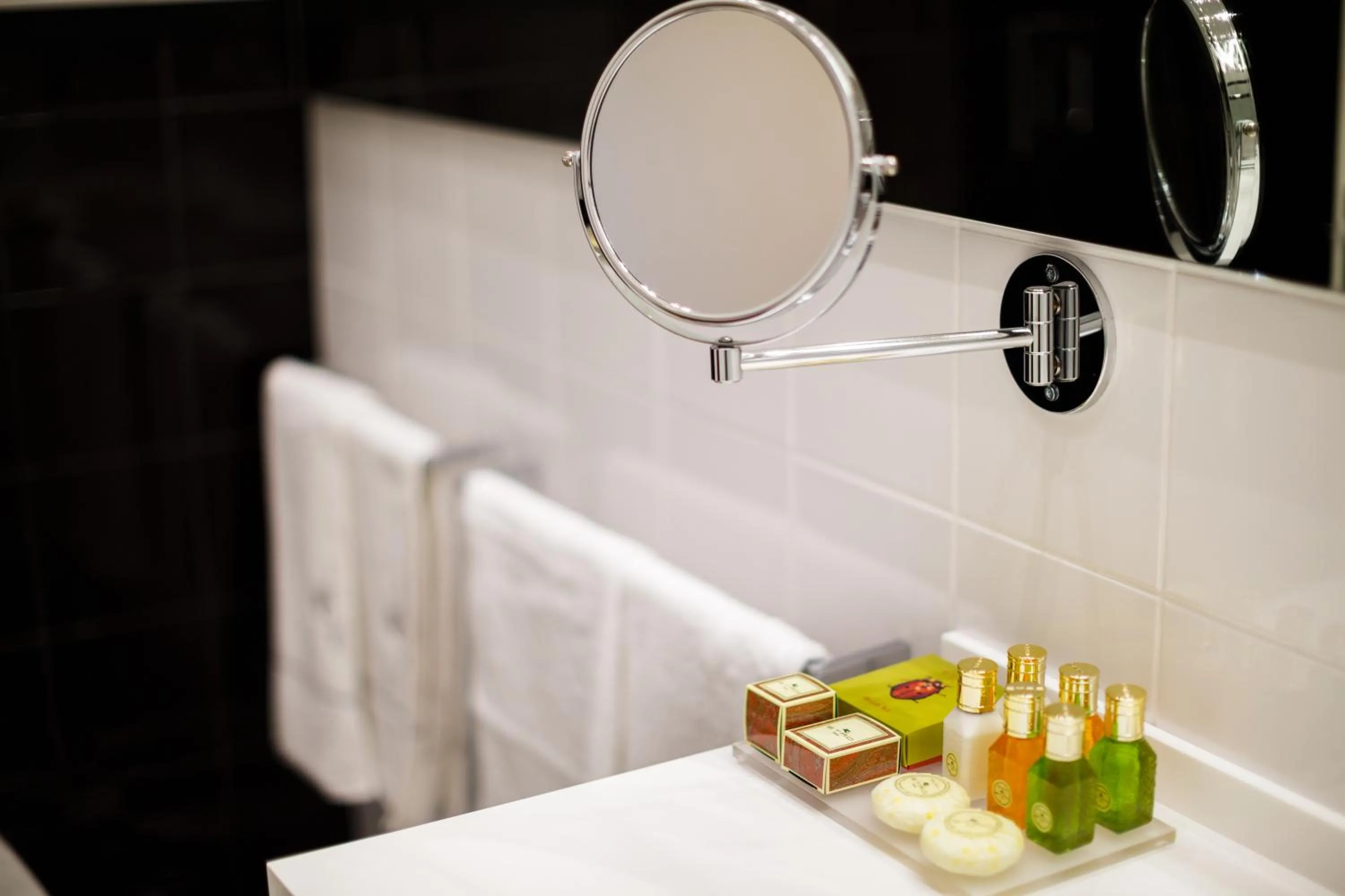 Bathroom in NAP Luxury Guest House Bovio