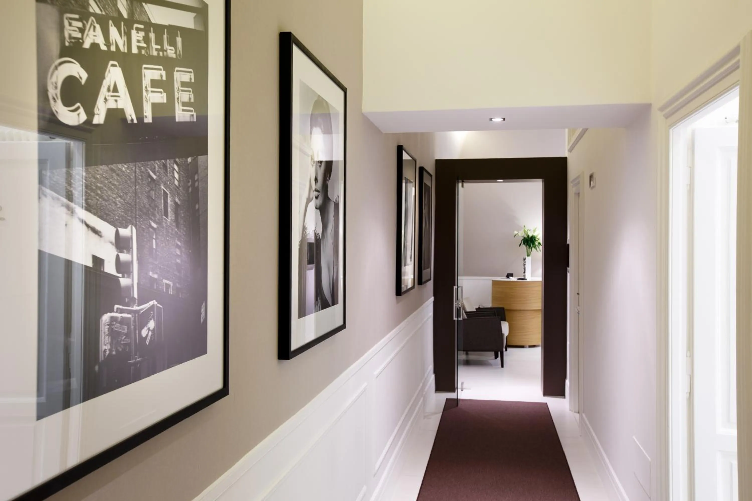 Decorative detail in NAP Luxury Guest House Bovio