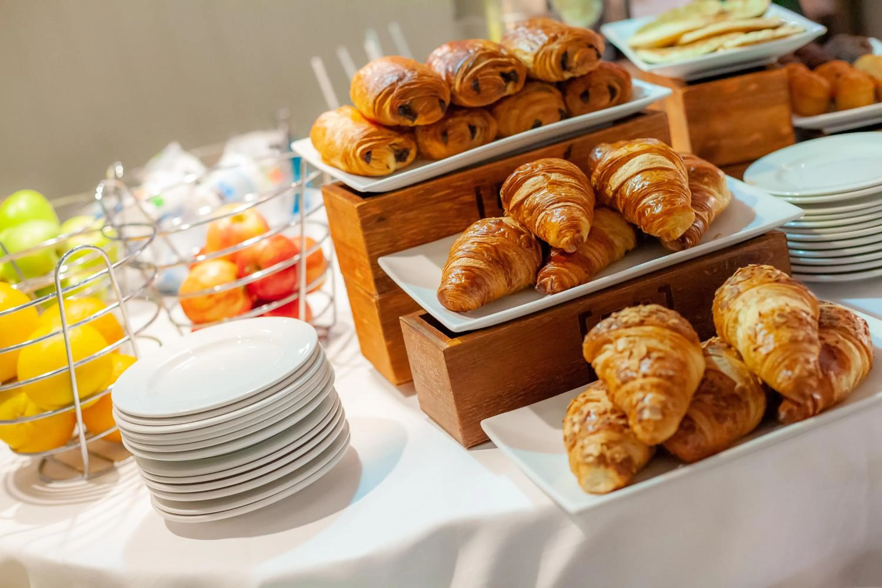 Continental breakfast in Cedar Court Hotel Huddersfield