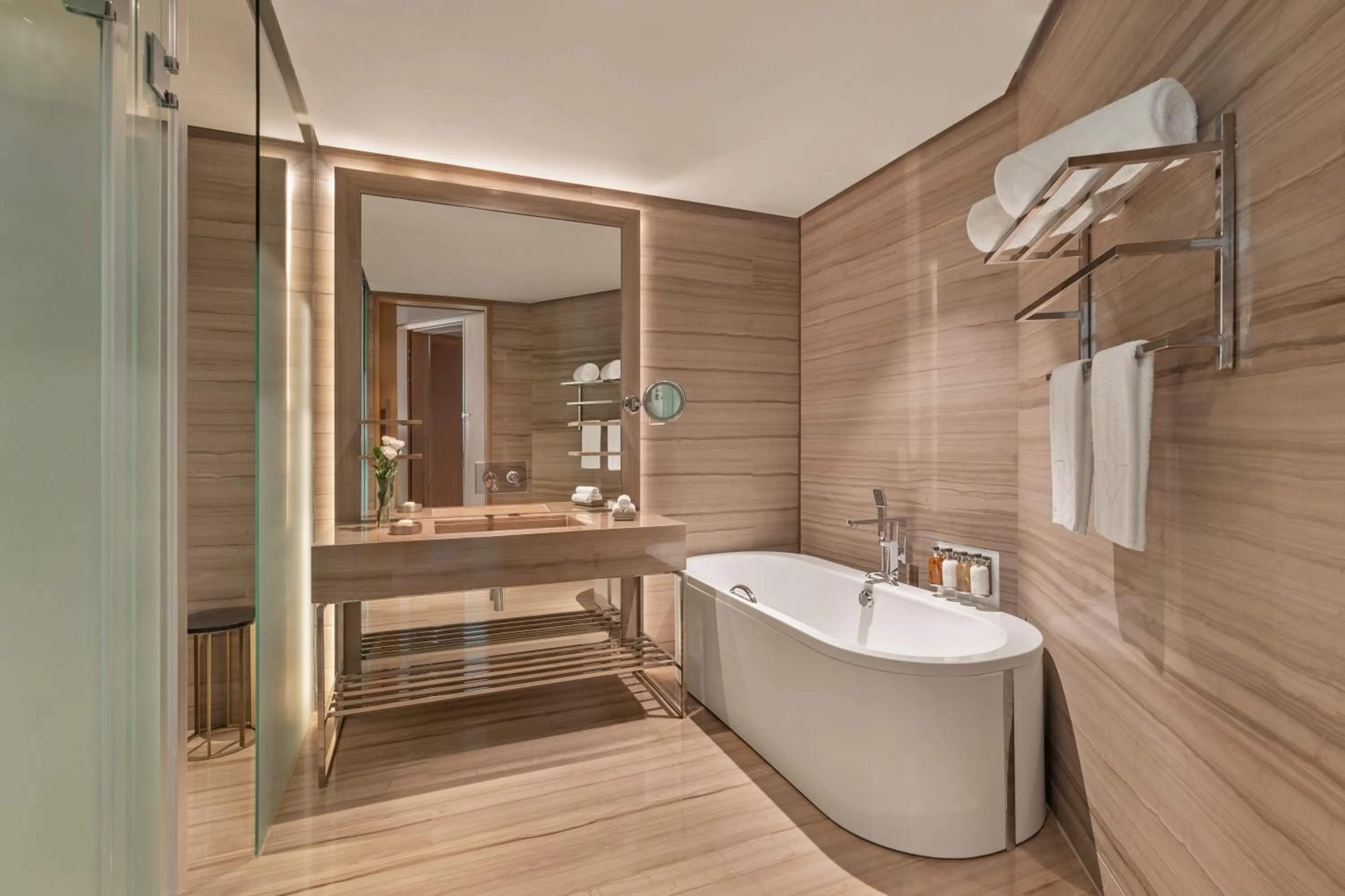 Shower in Rixos Premium Dubai JBR