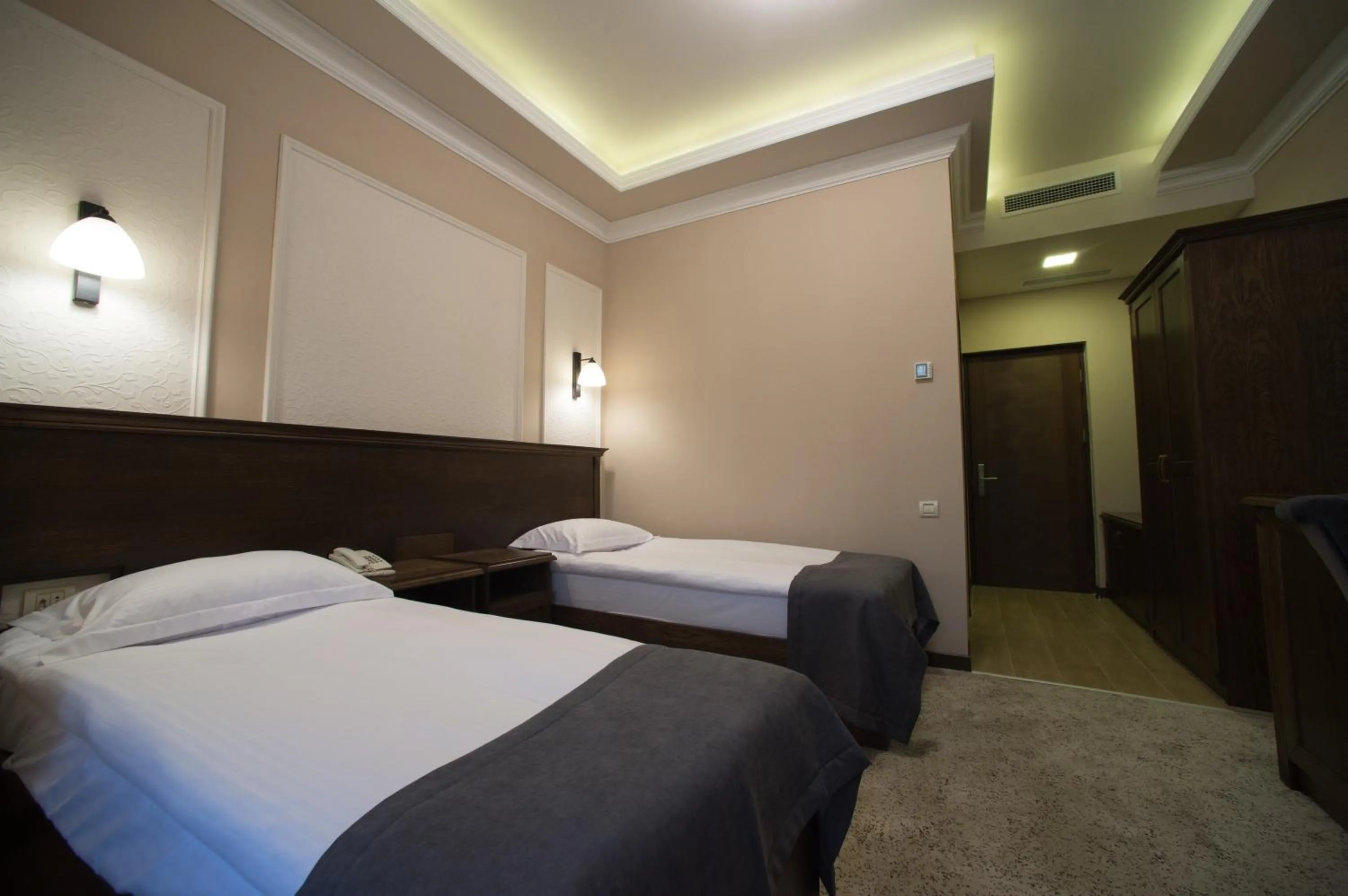 Bedroom, Bed in Boulevard Hotel