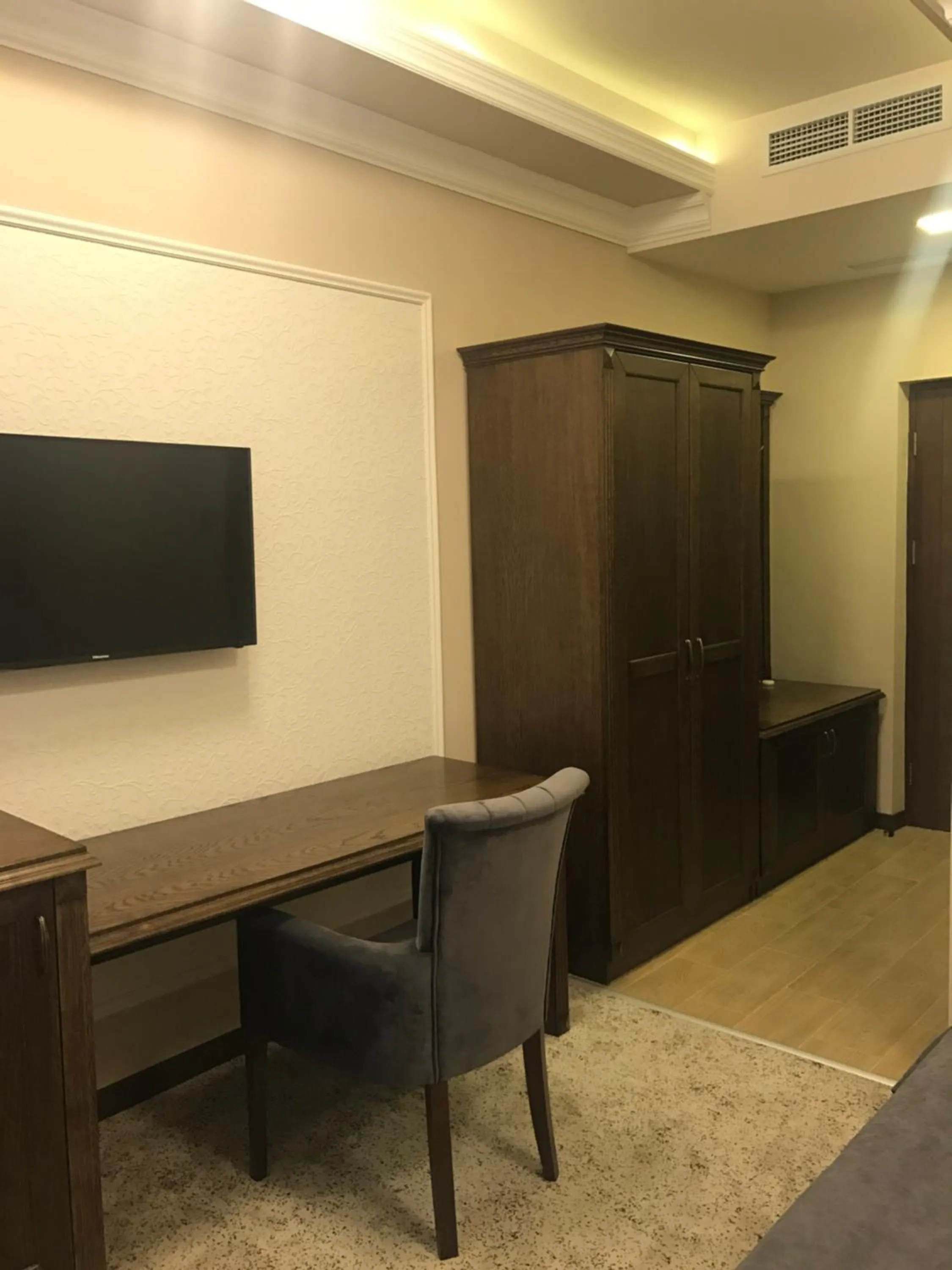 Decorative detail in Boulevard Hotel