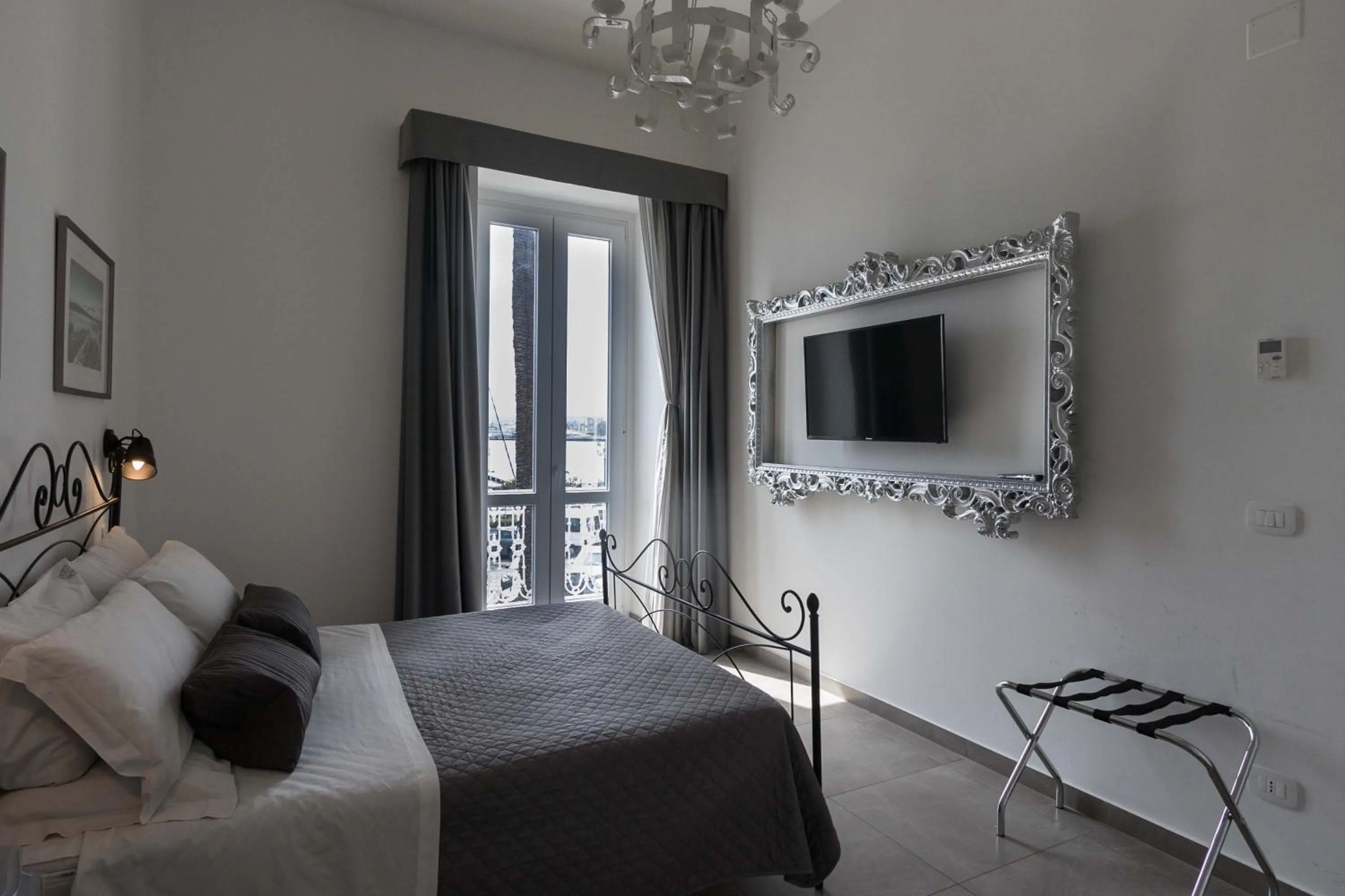 Bed in Liberty Palace