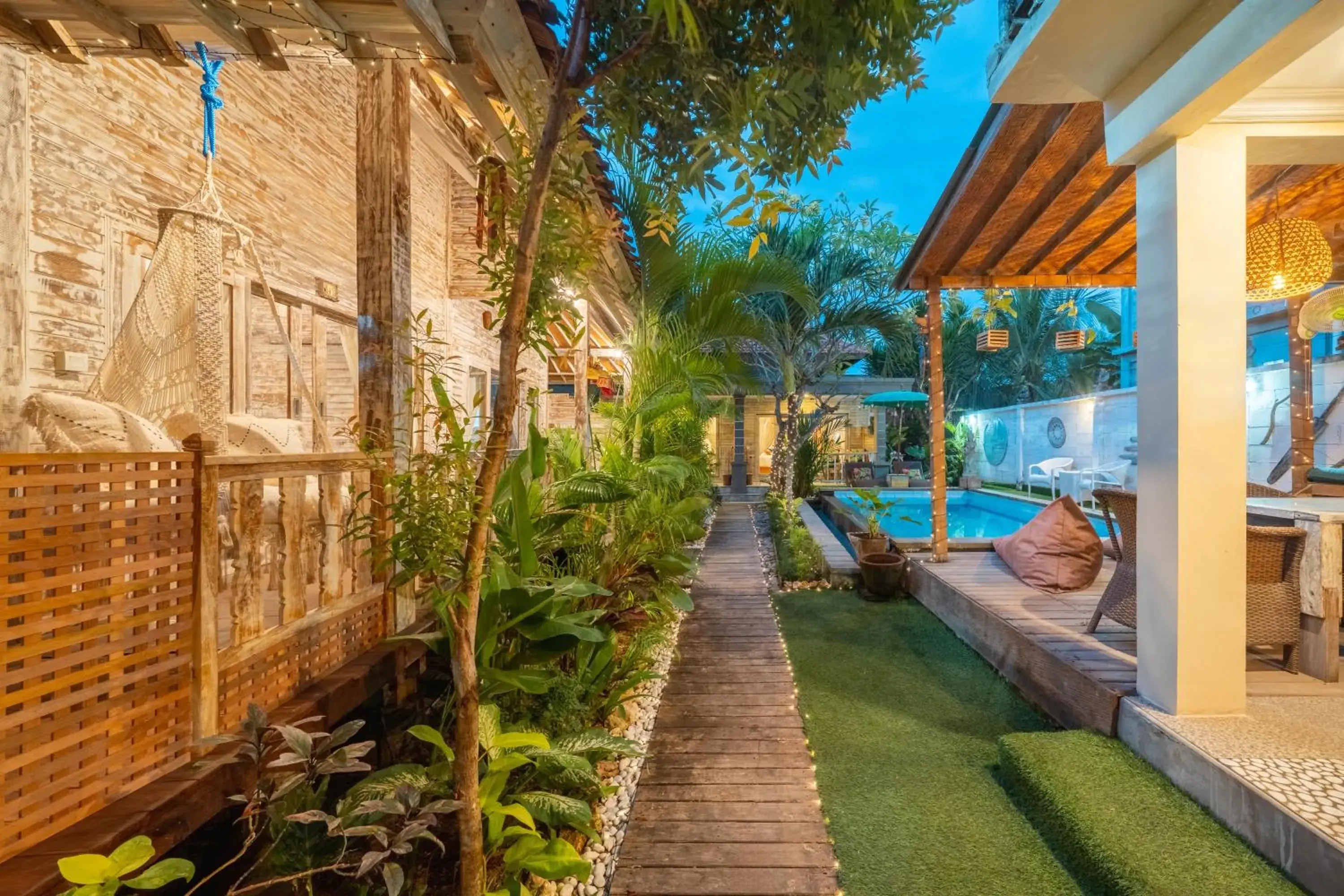 Family Bungalow in Kakiang Guesthouse Family Bungalow in Kakiang Guesthouse