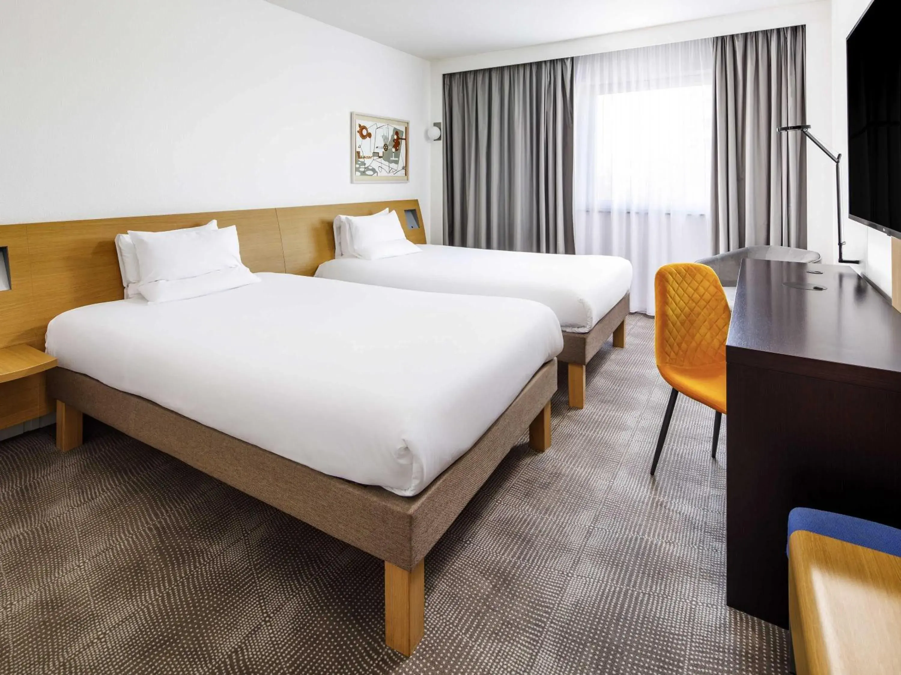 Superior Twin Room in Novotel London Greenwich Superior Twin Room in Novotel London Greenwich