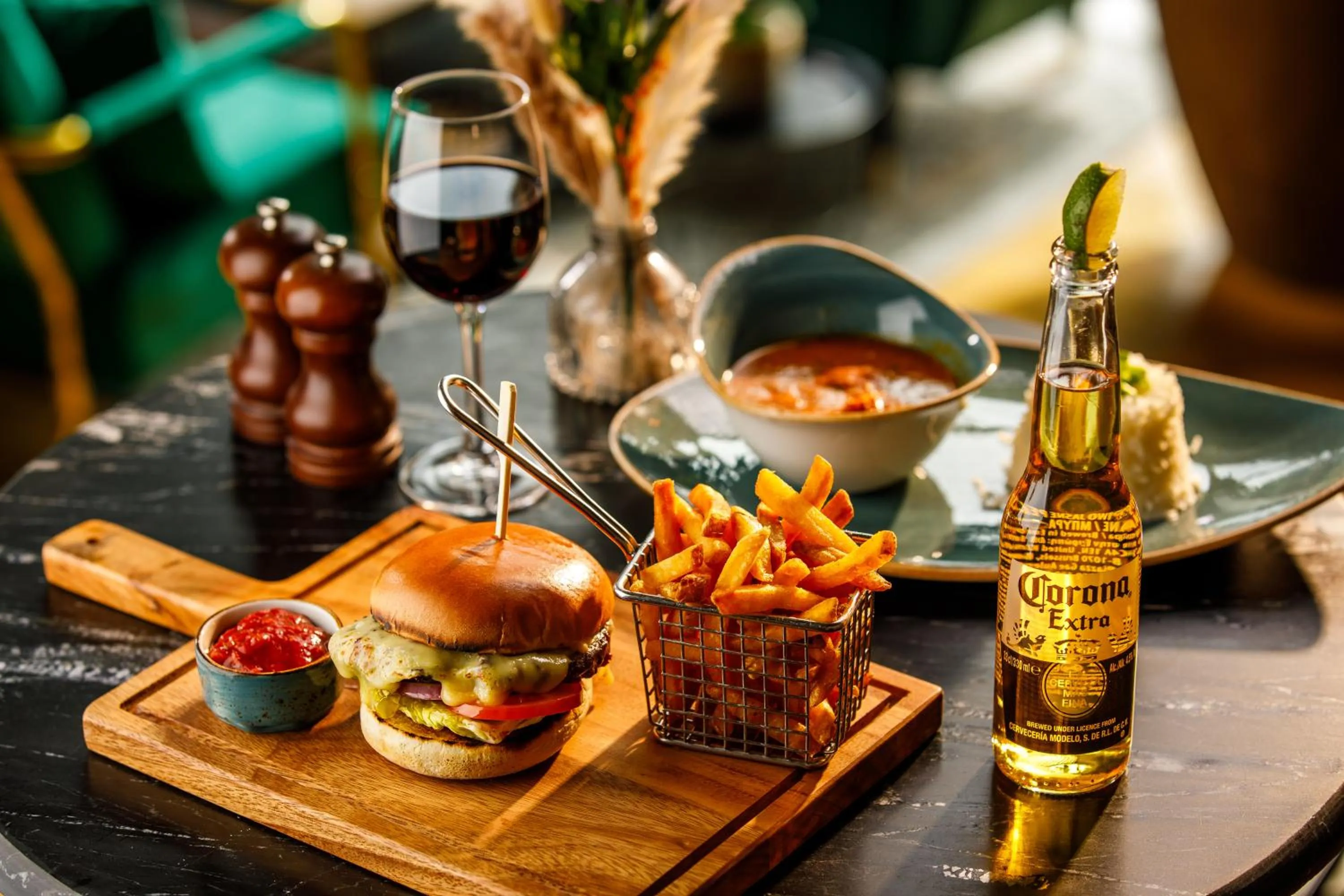 Restaurant/places to eat in Novotel London Greenwich