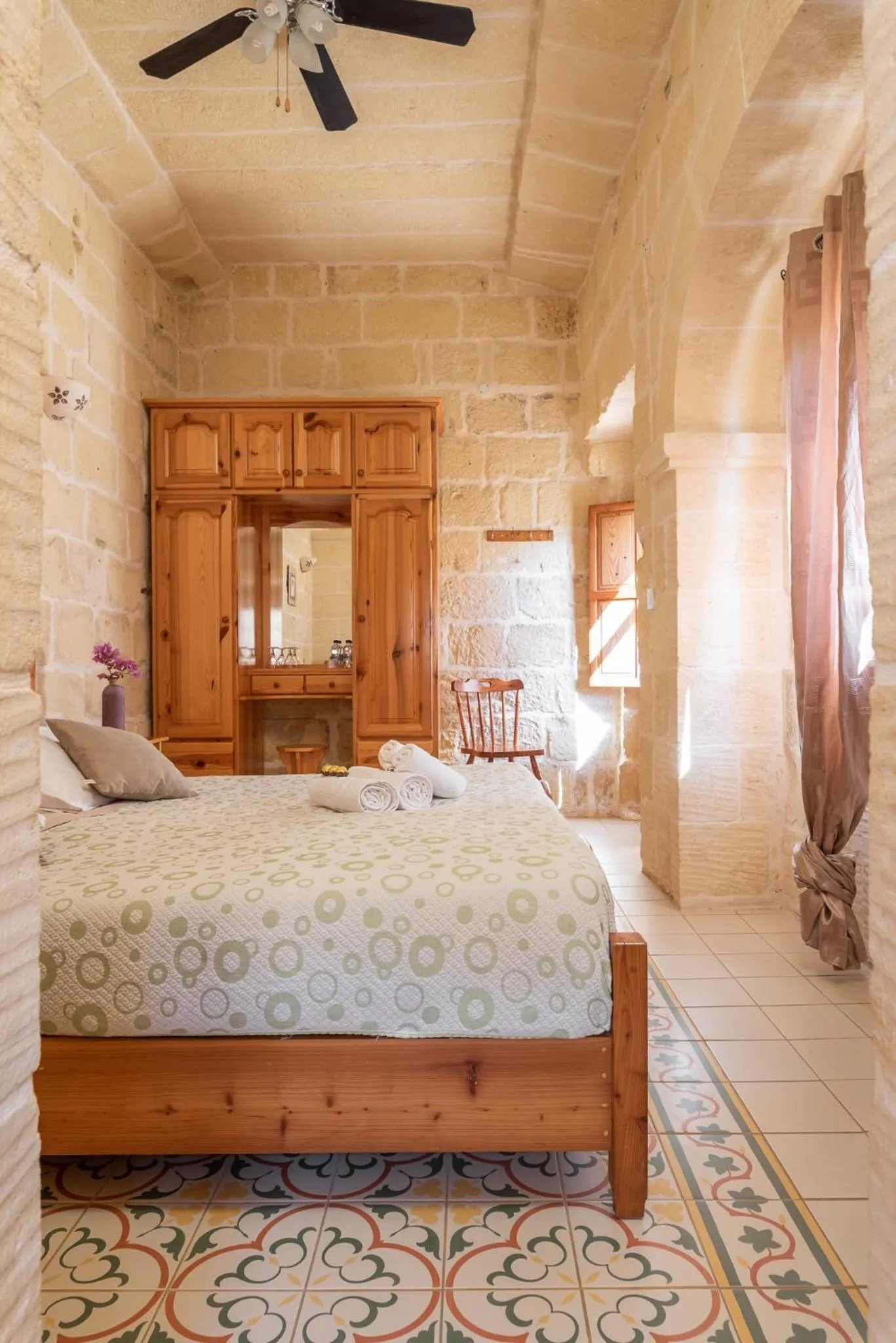 Photo of the whole room in Mood Farmhouse Mythology