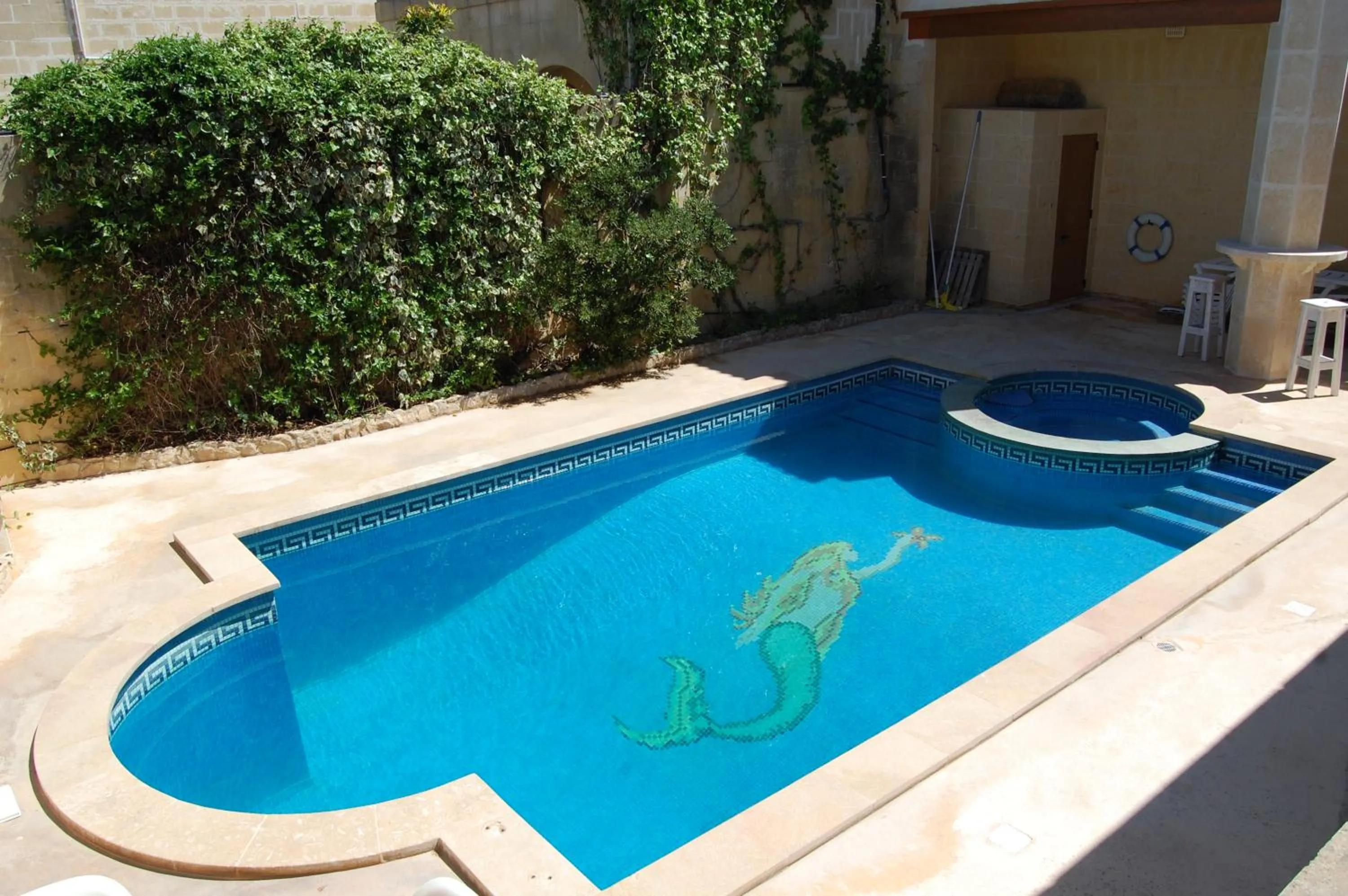 Patio in Mood Farmhouse Mythology