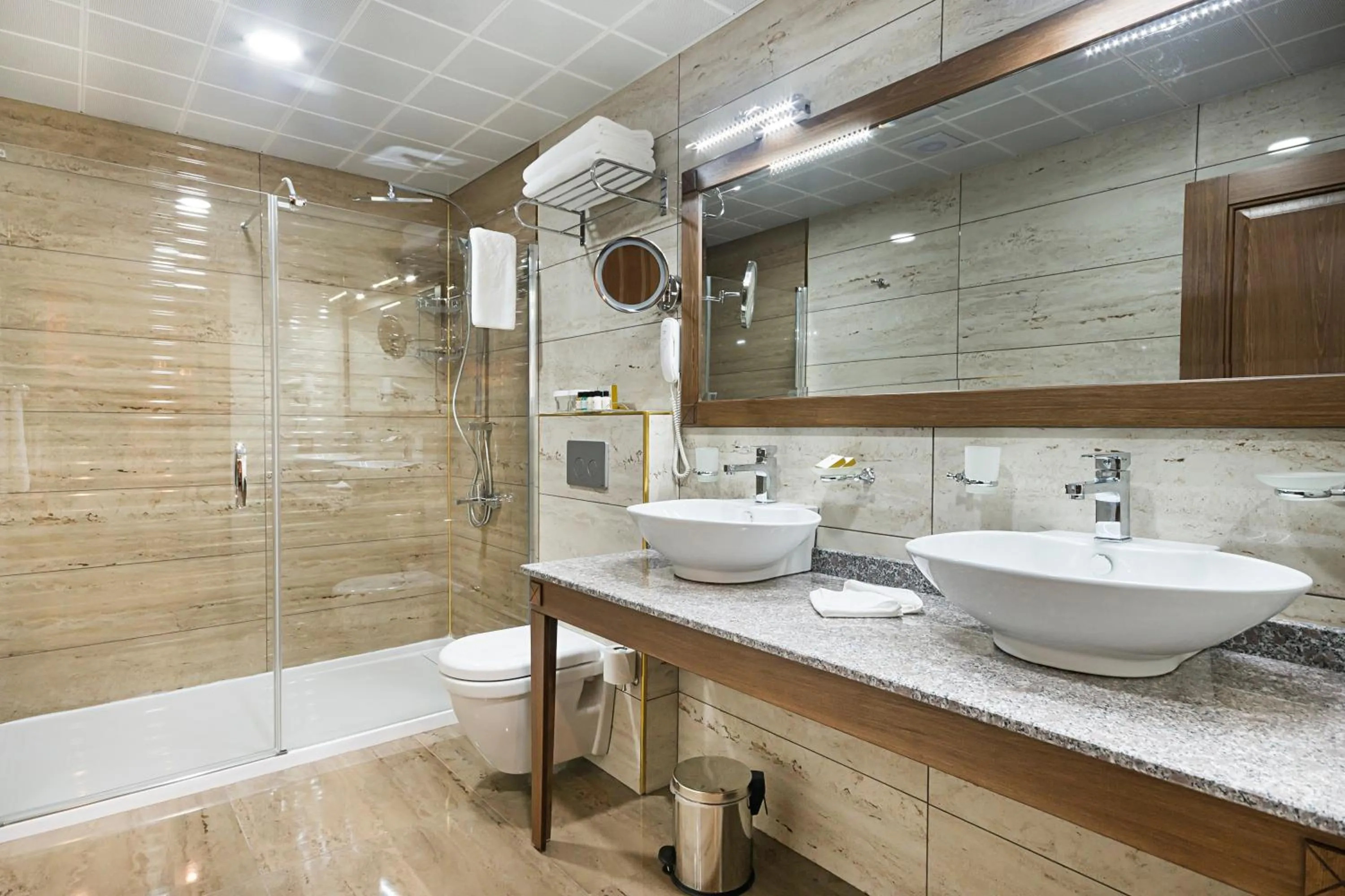 Shower in Sarıkonak Boutique & Spa Hotel Amasya