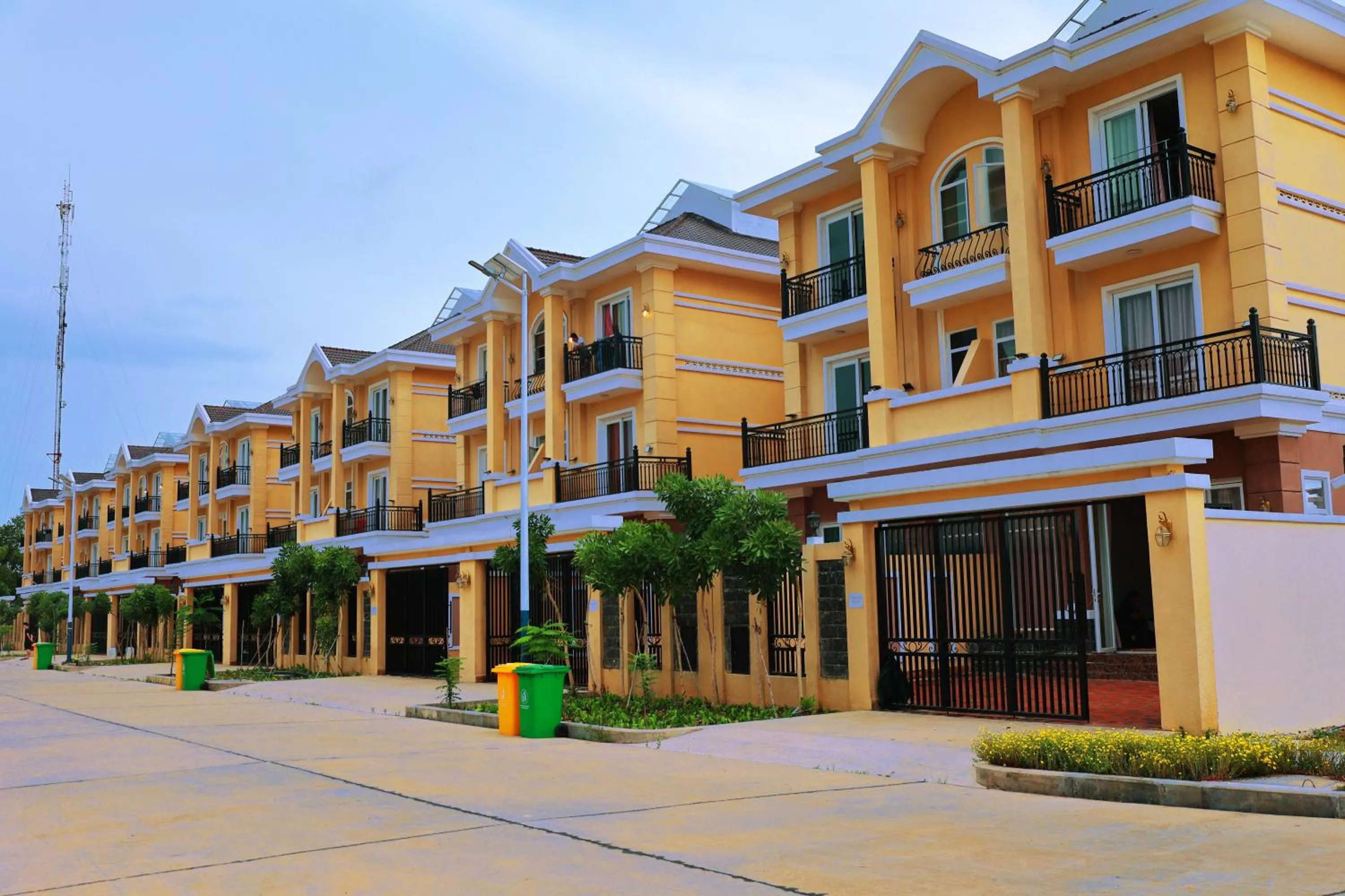 Property building in Shanghai Resort