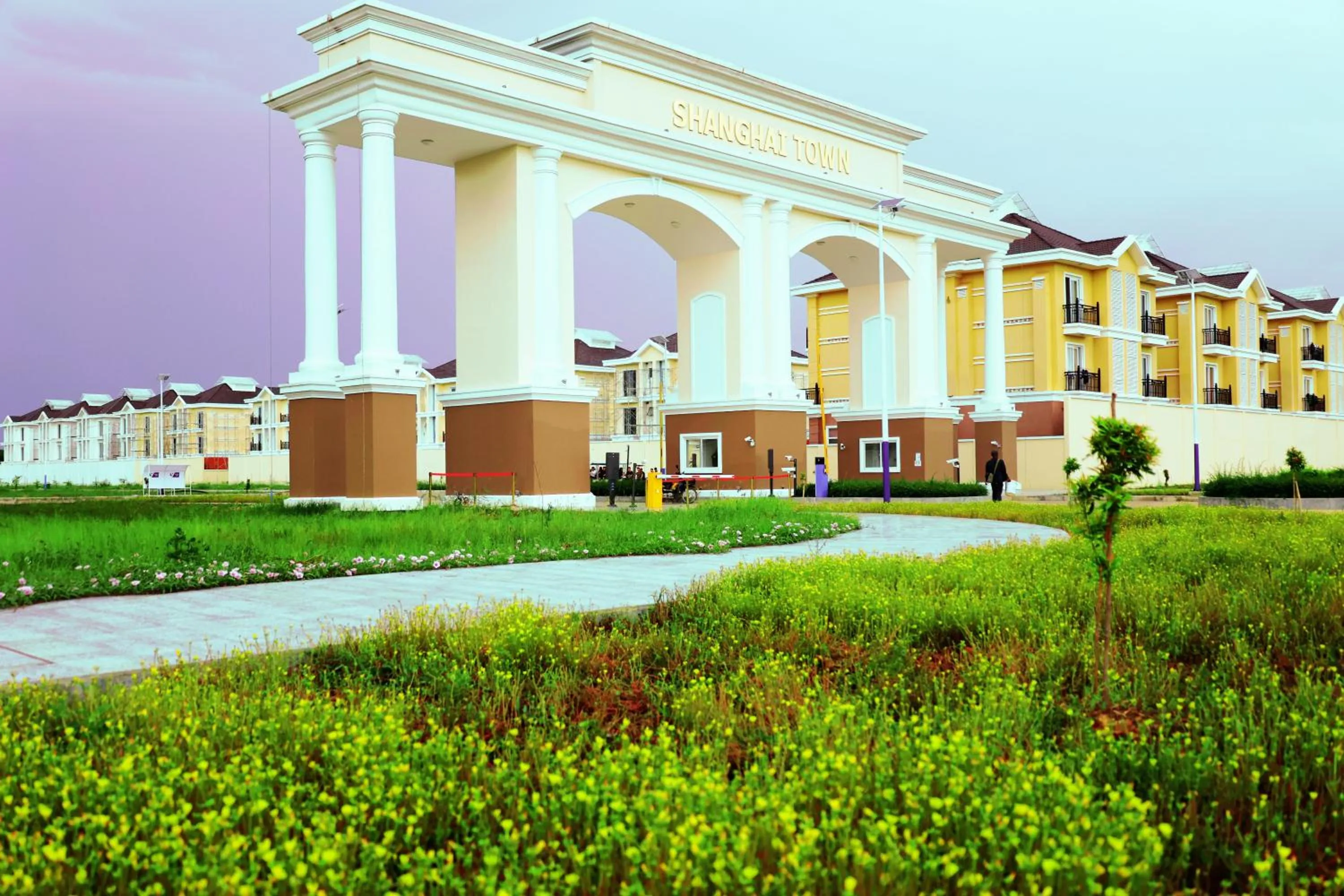 Property building in Shanghai Resort