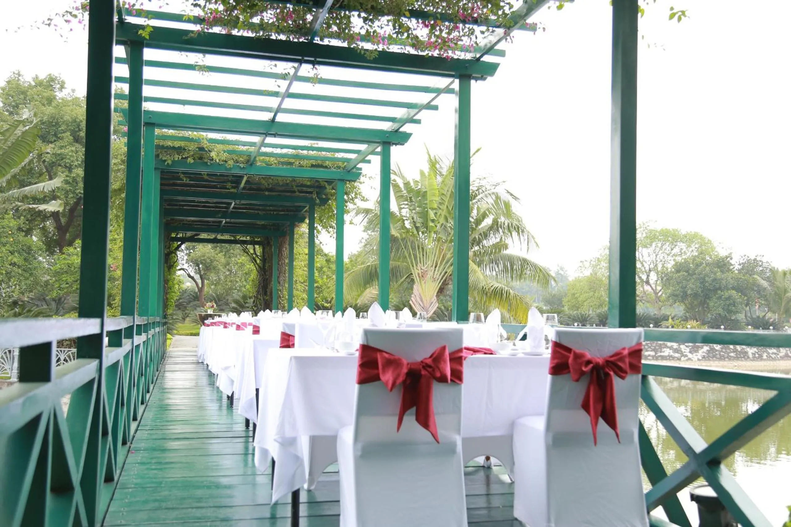 Restaurant/places to eat in NCC Garden Villas - NCC Hotel