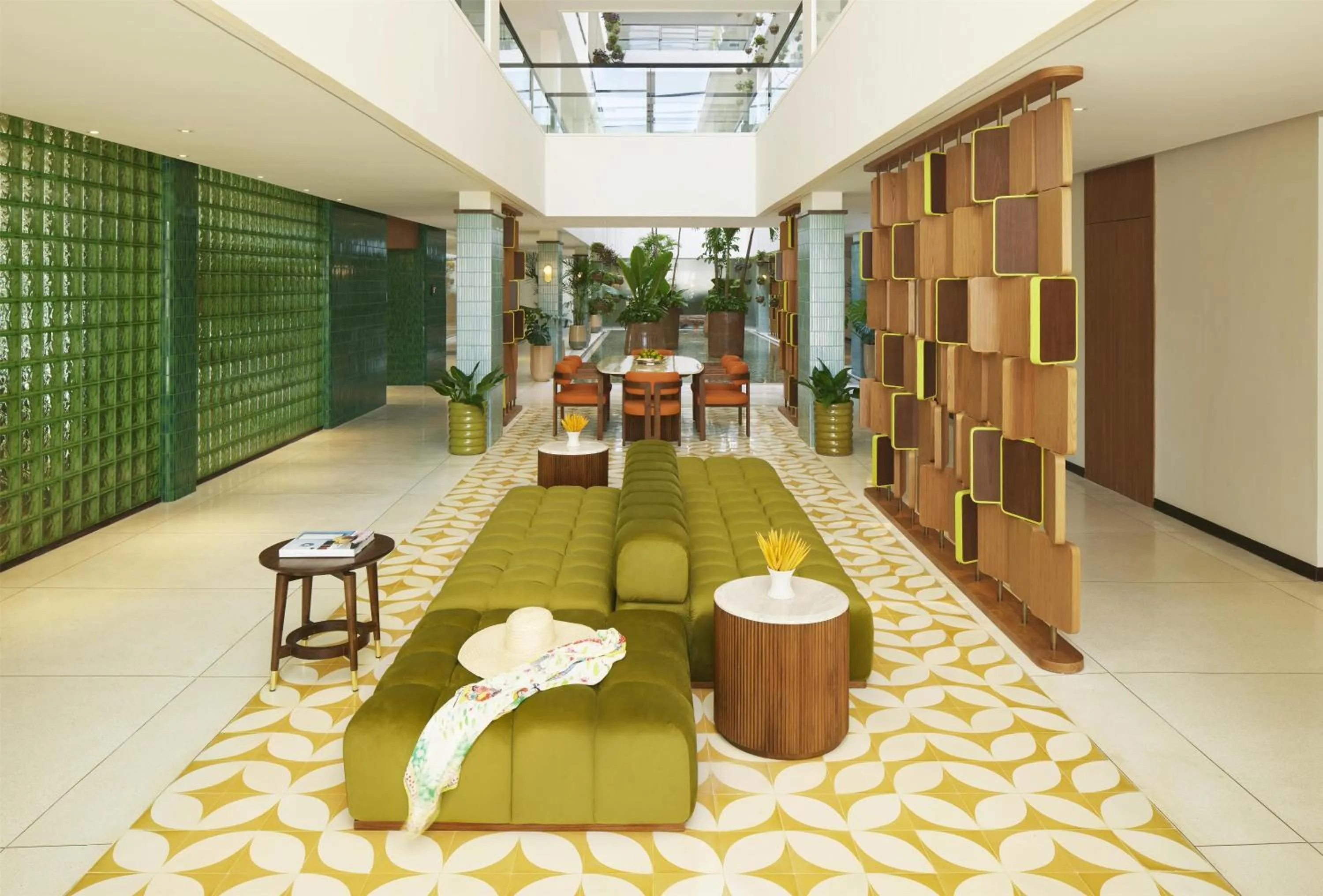 Lobby or reception in Kleo Seminyak, part of JdV by Hyatt