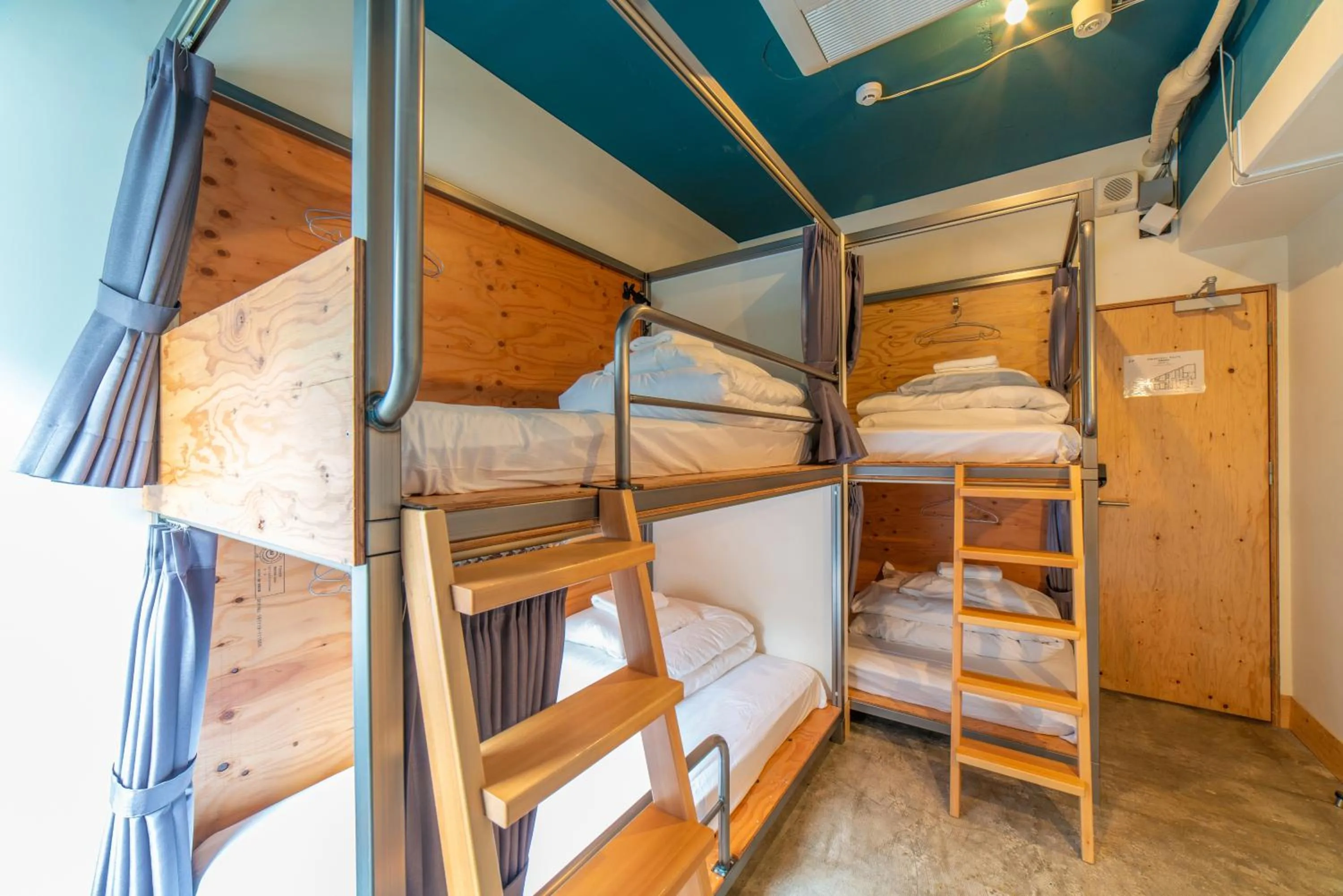bunk bed, Bed in Wise Owl Hostels Shibuya