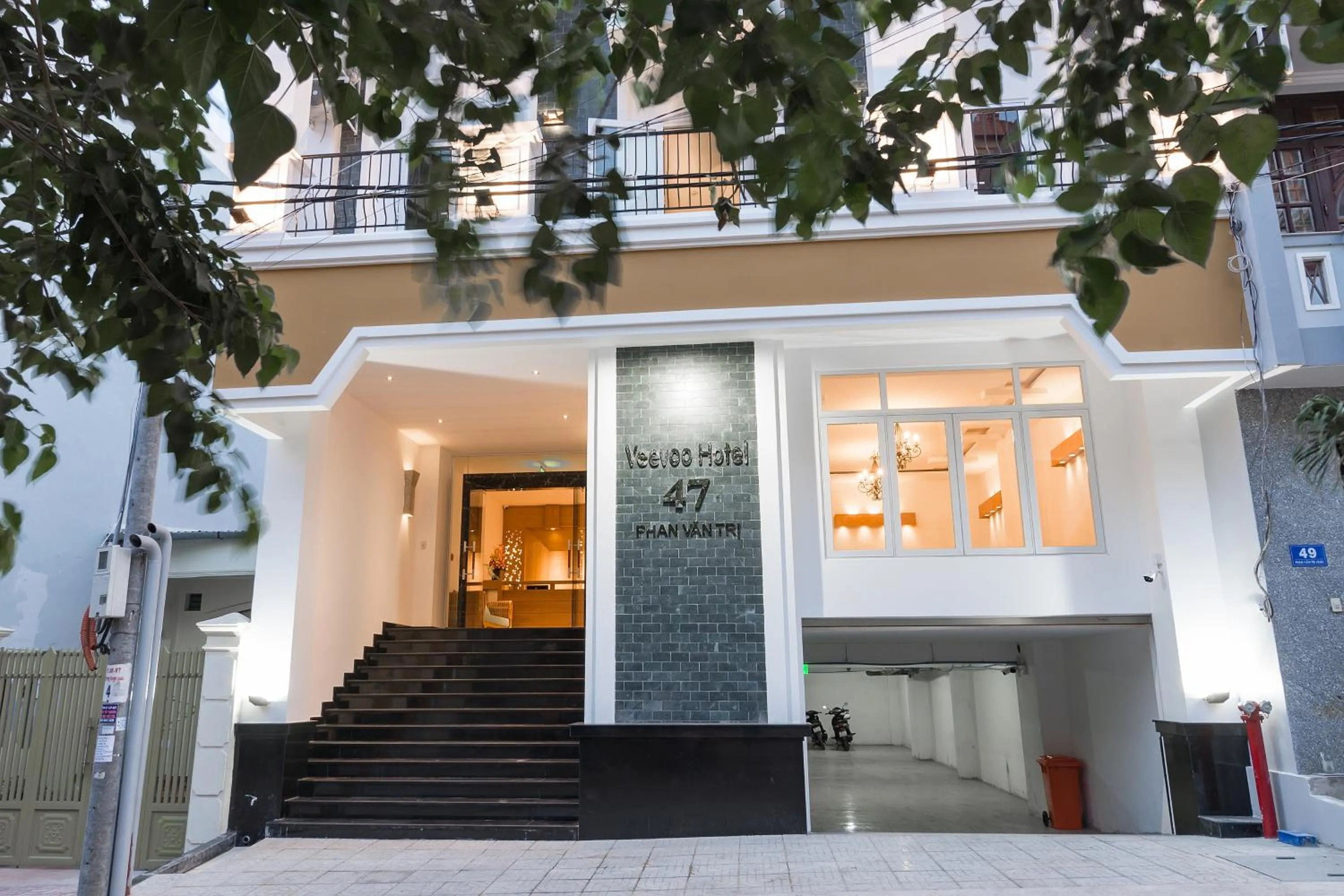 Facade/entrance in VeeVoo Hotel