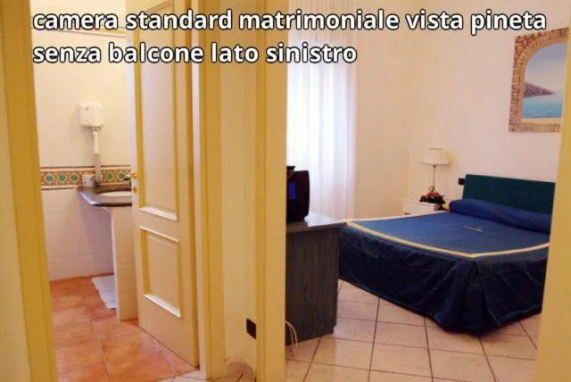 Bed in Hotel Club Sabbiadoro