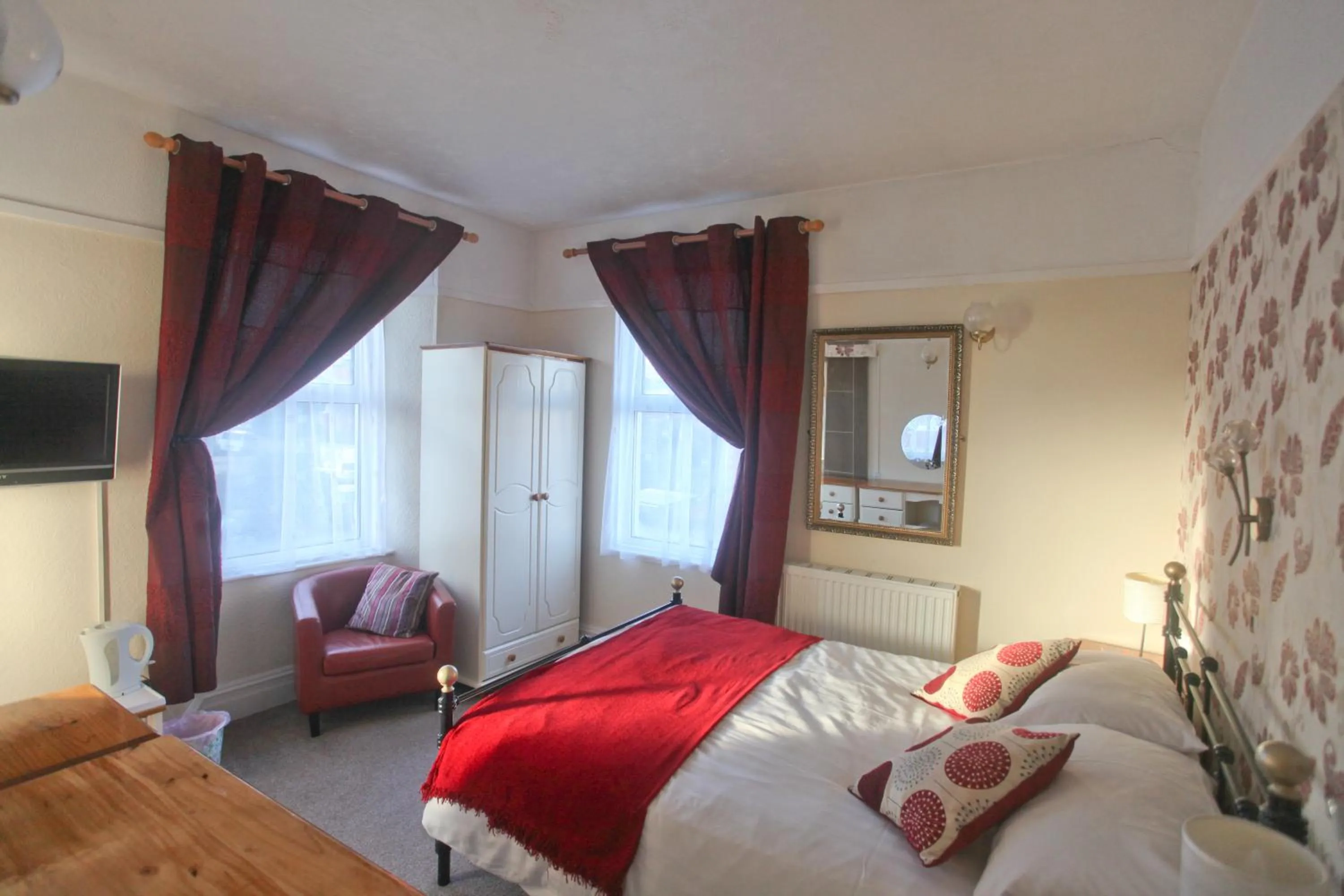 Bedroom, Bed in The Clydesdale