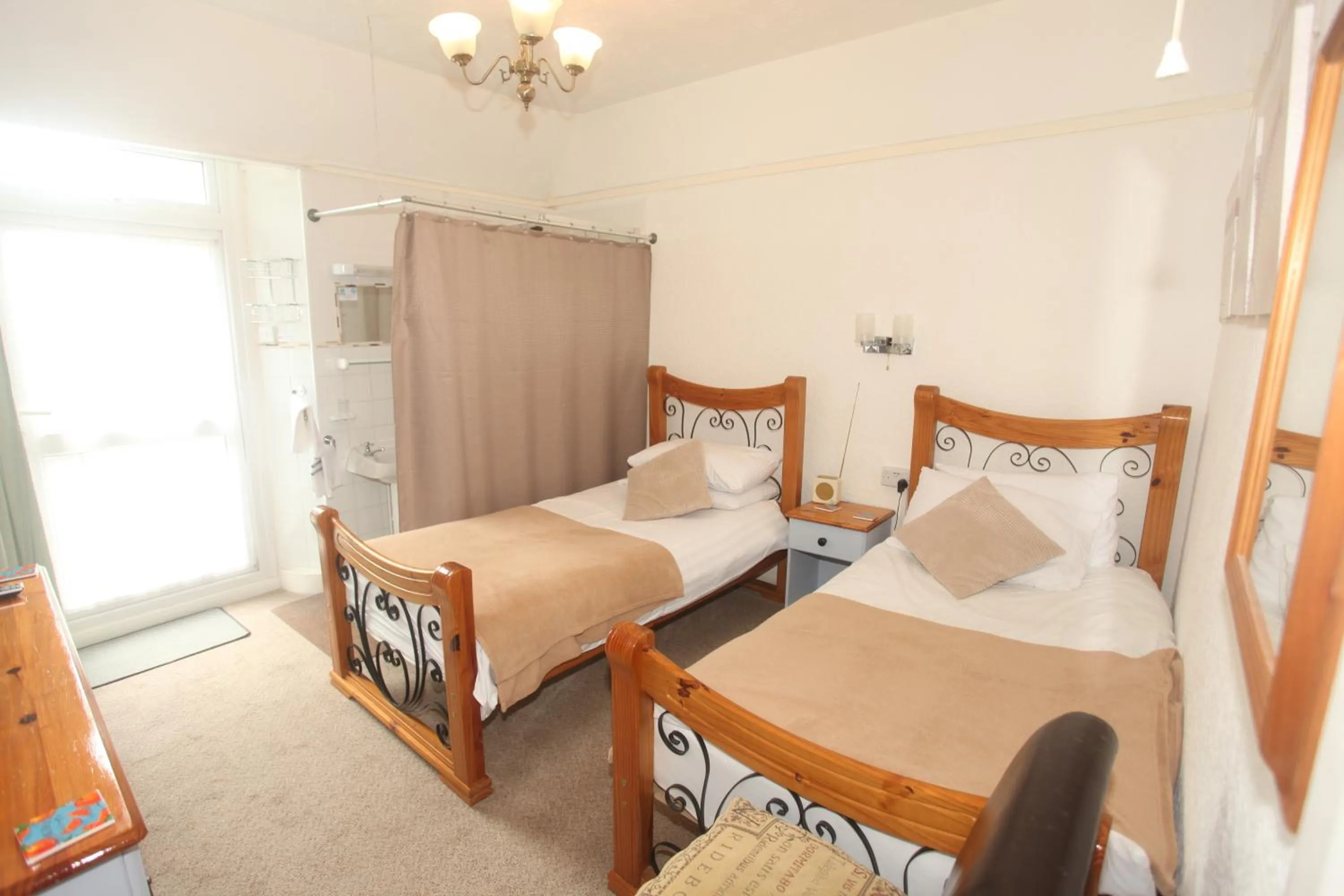 Bedroom, Bed in The Clydesdale