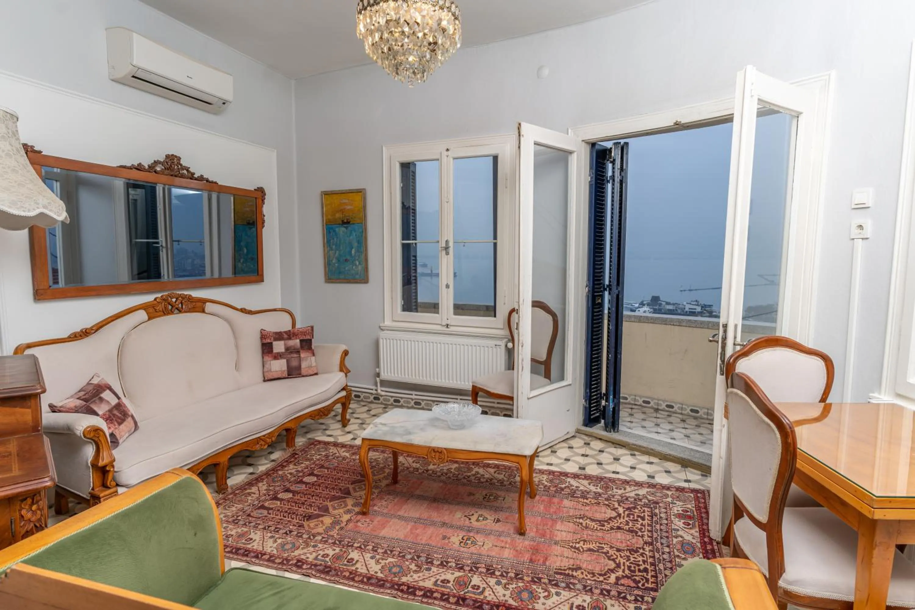 Bird's eye view in Büyük Konak İzmir