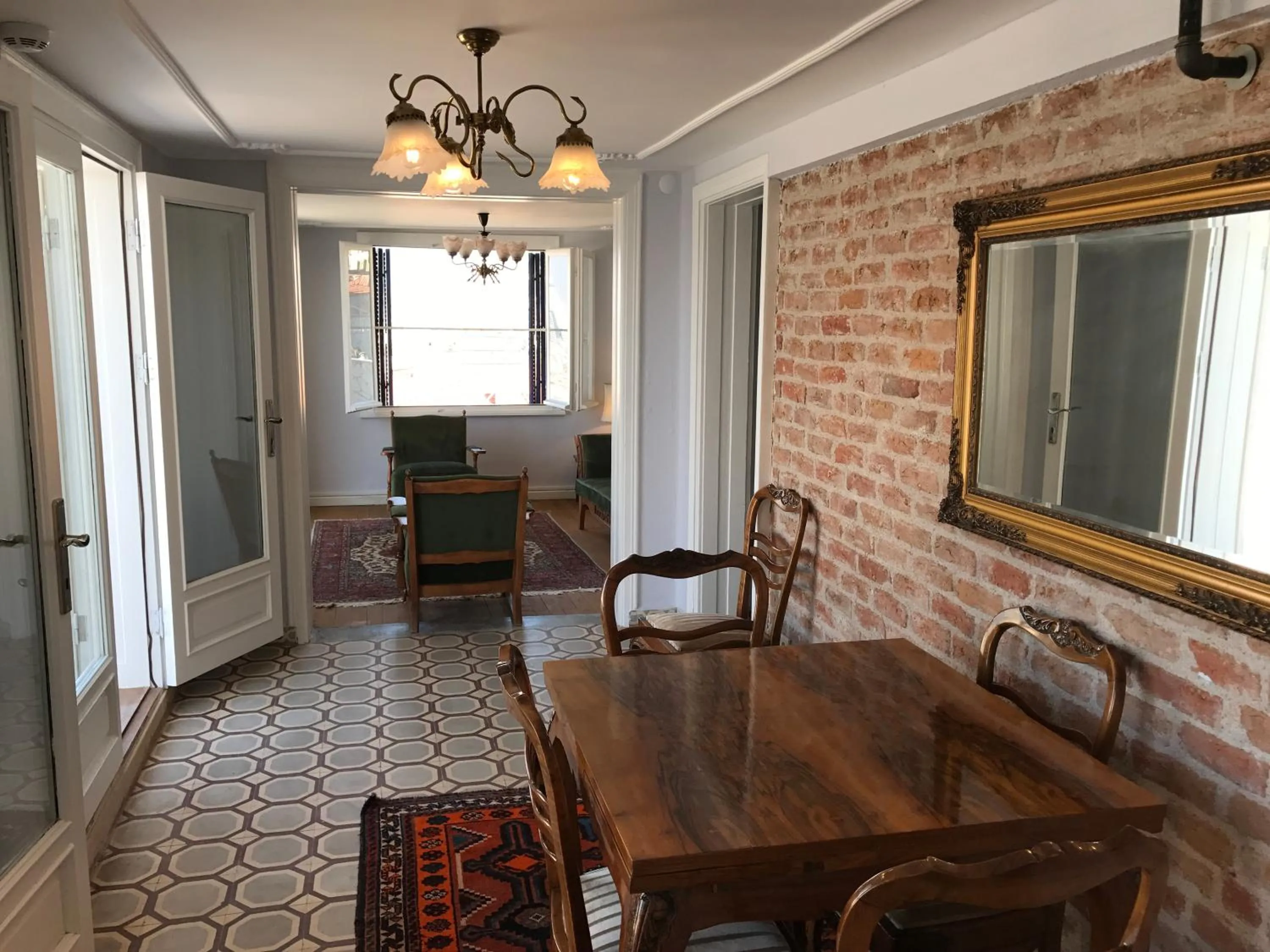 Dining area in Büyük Konak İzmir