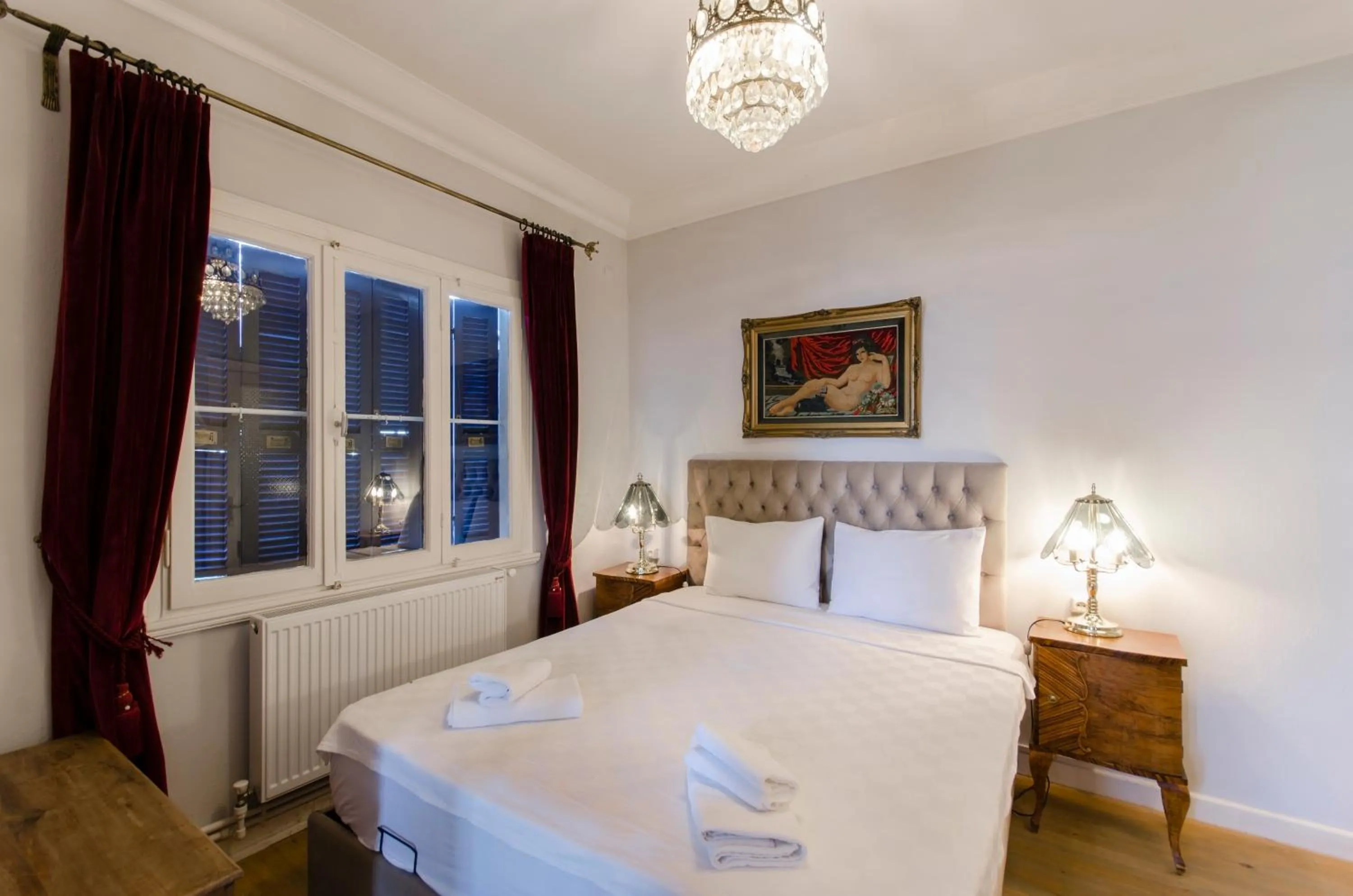 Bed in Büyük Konak İzmir