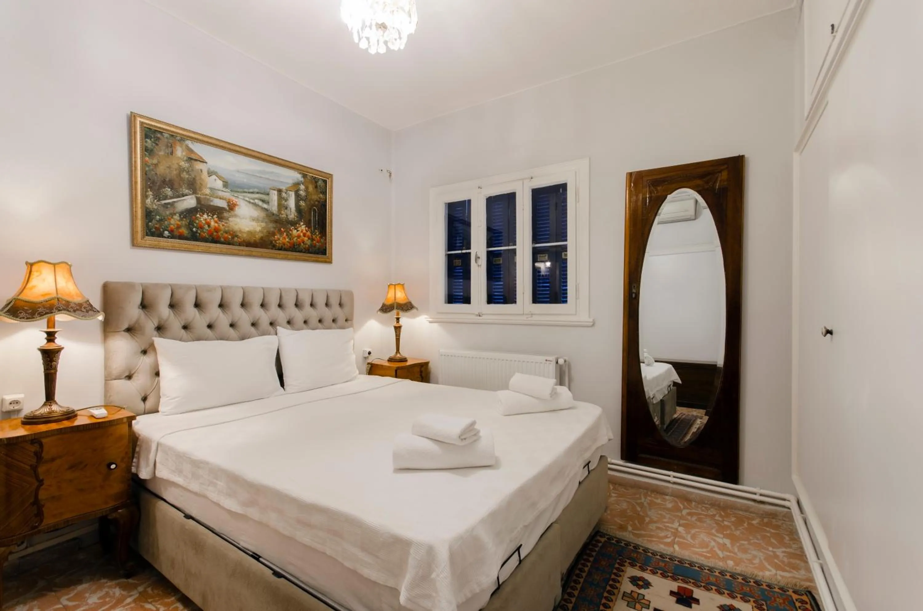 Bed in Büyük Konak İzmir