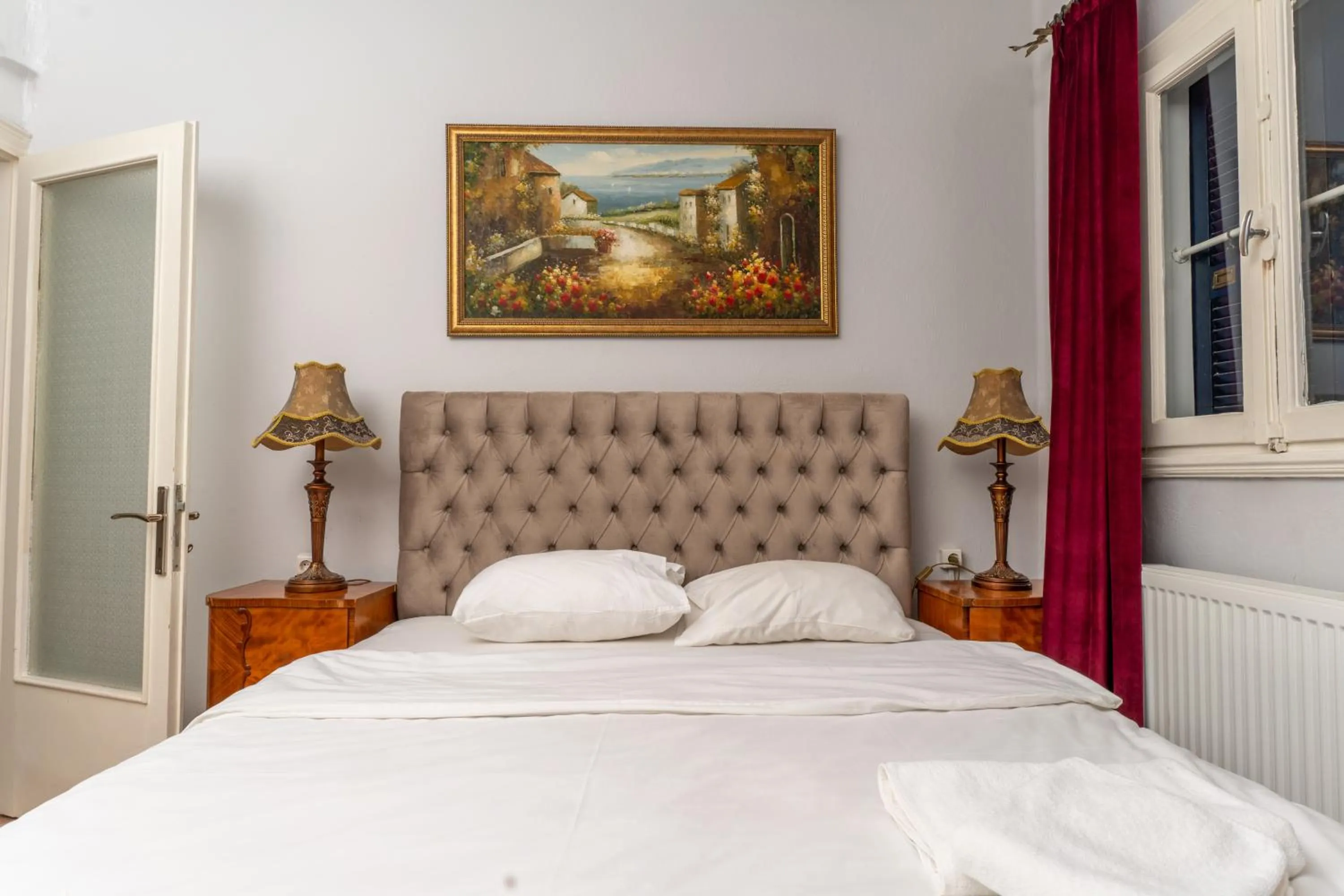 Bed in Büyük Konak İzmir