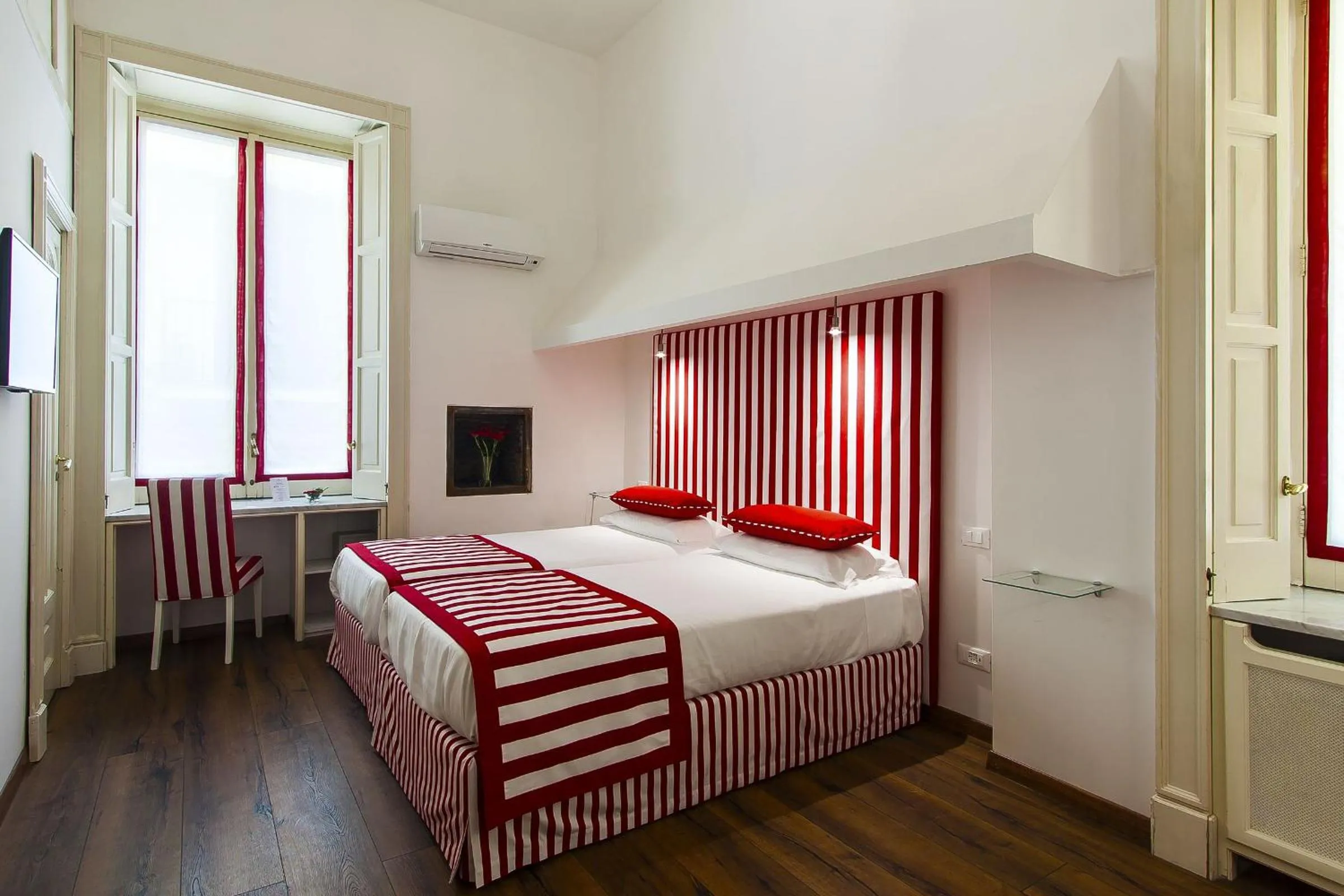 Photo of the whole room, Bed in Palazzo Starace