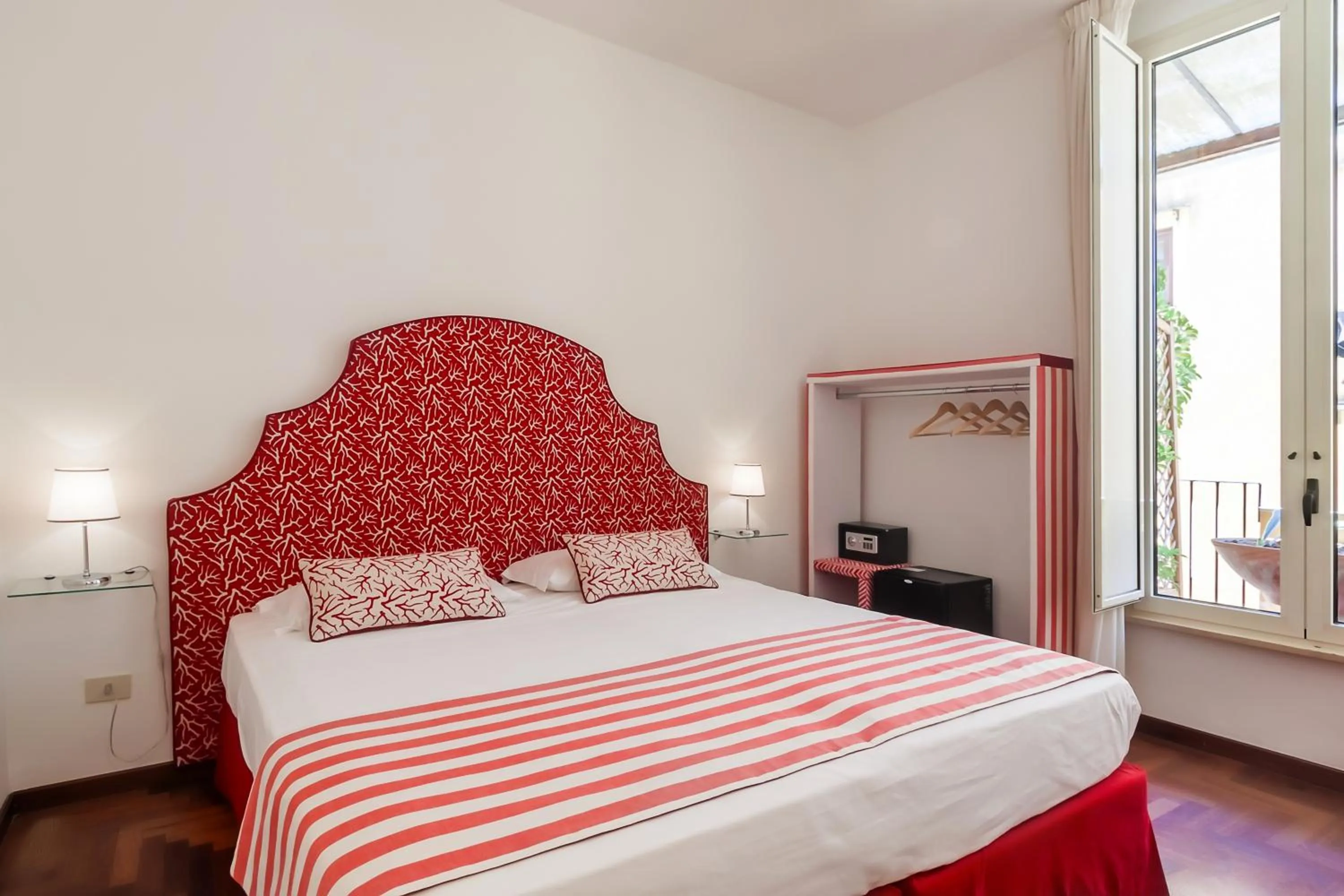 Photo of the whole room, Bed in Palazzo Starace