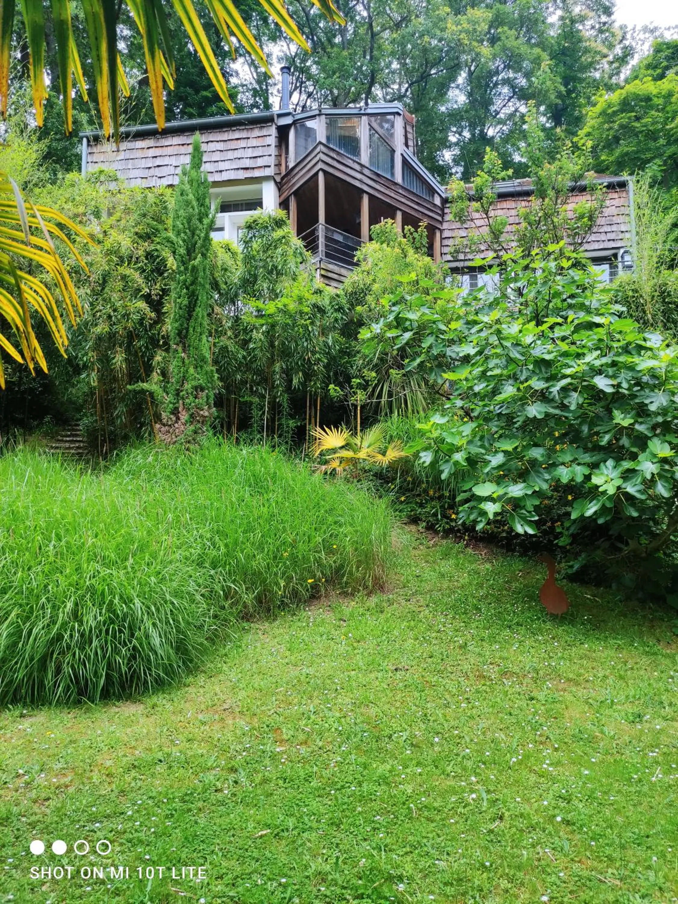 Property building in Maison des Bois