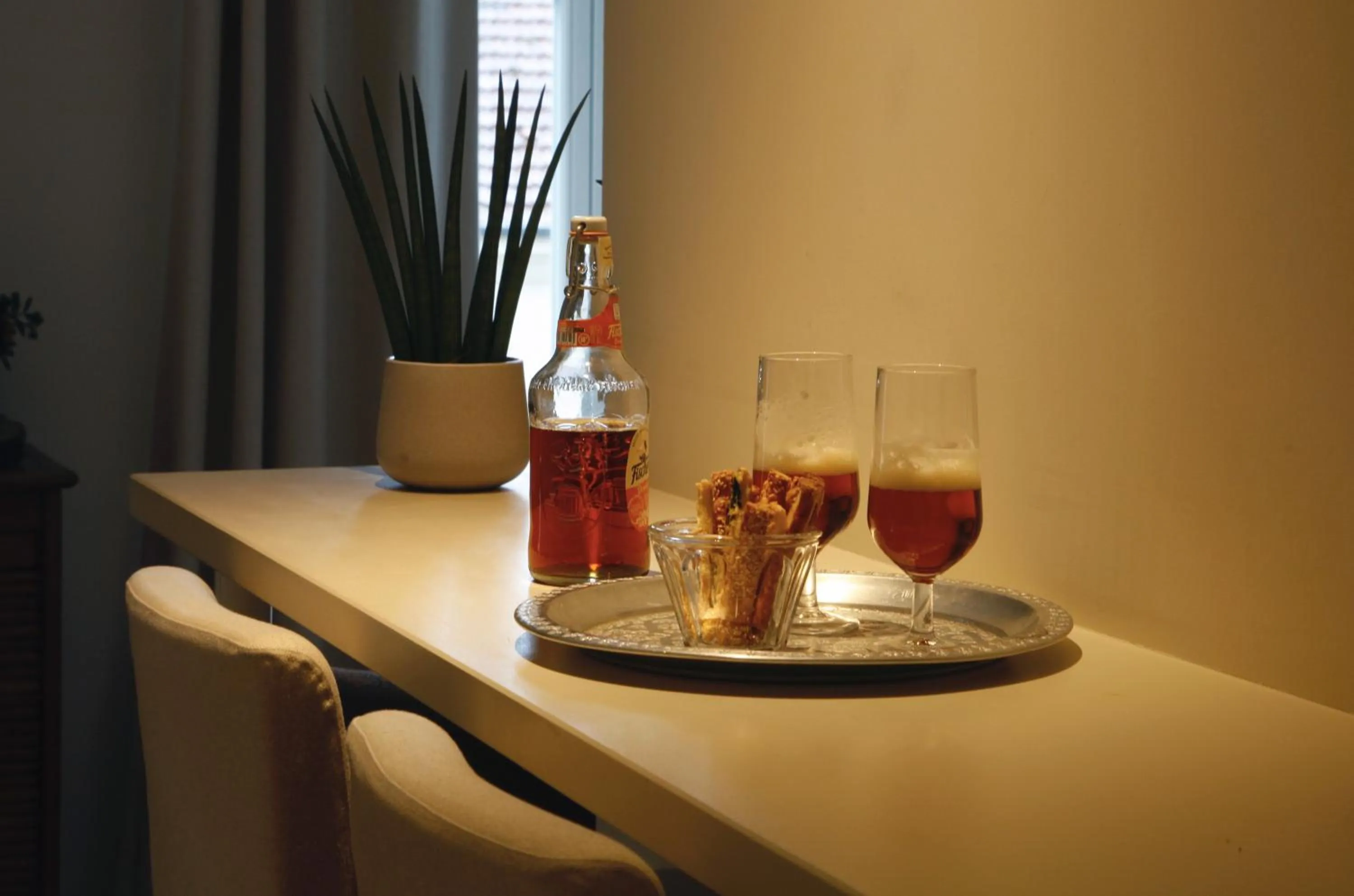 Drinks in Les Suites de Catherine, la 35