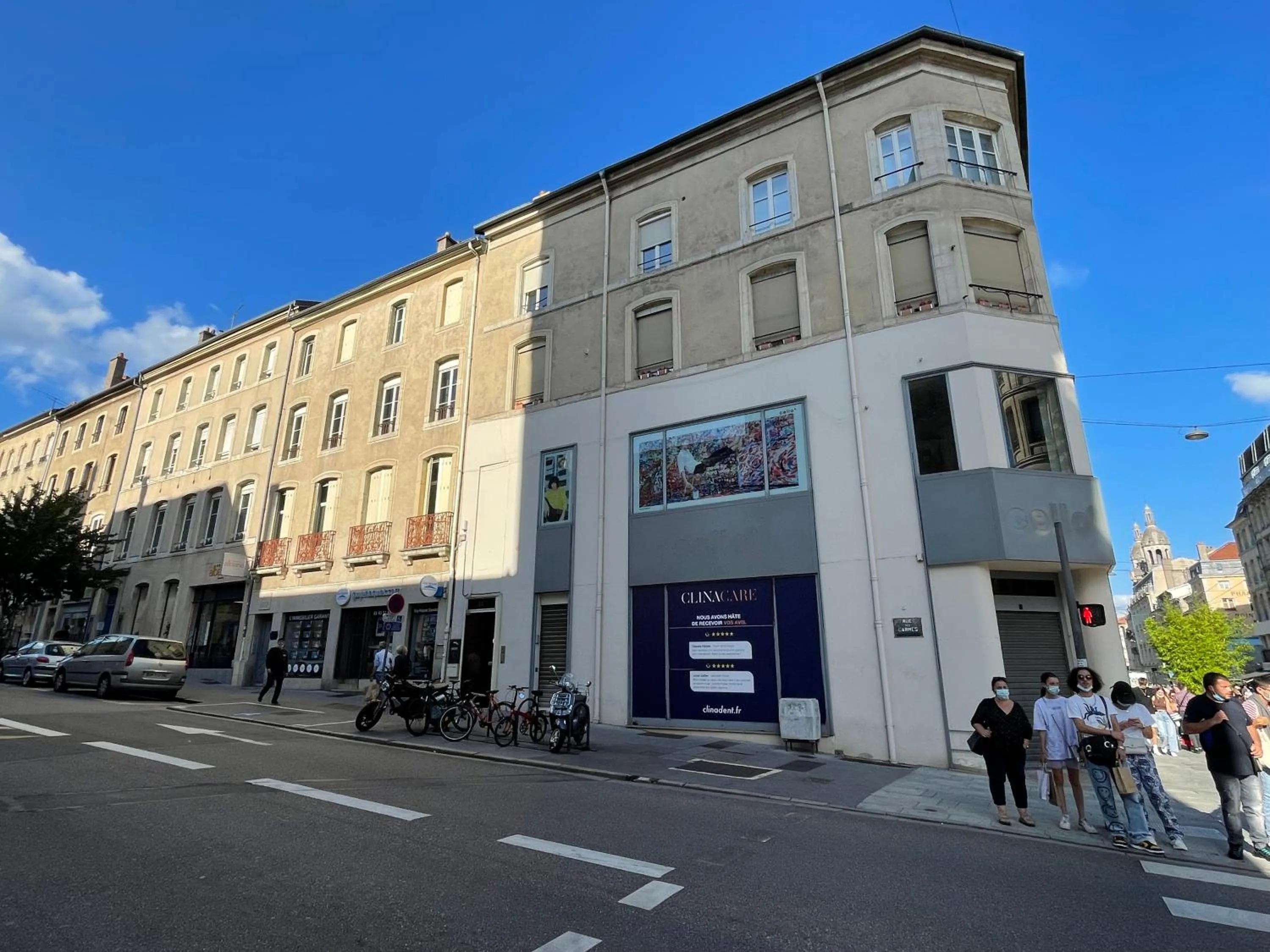 Property building in Les Suites de Catherine, la 35