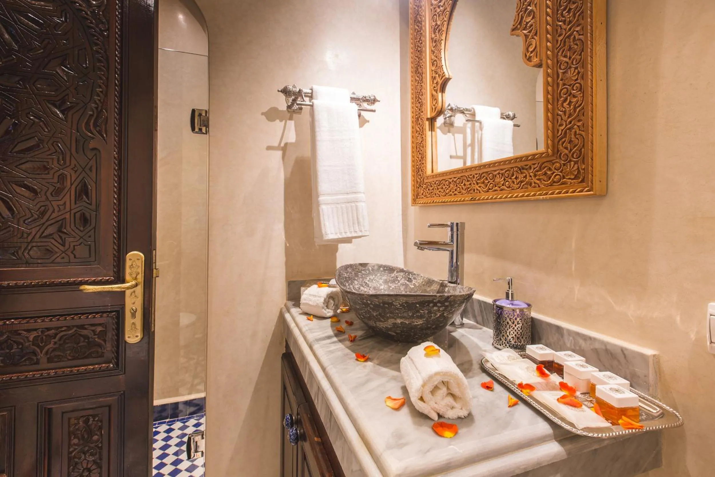 Bathroom in Riad Fes Maya Suite & Spa